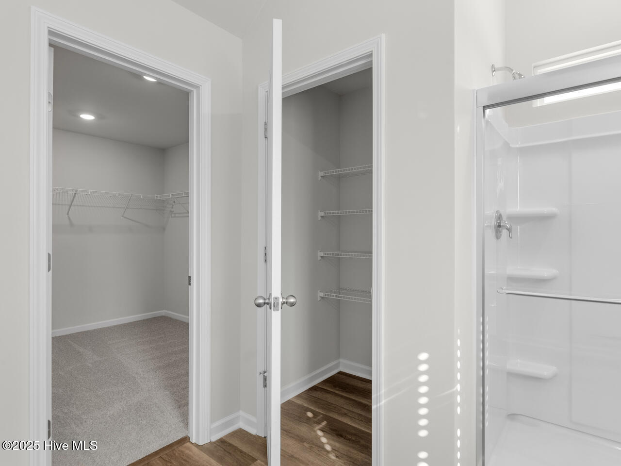 100554624 | Photo 30