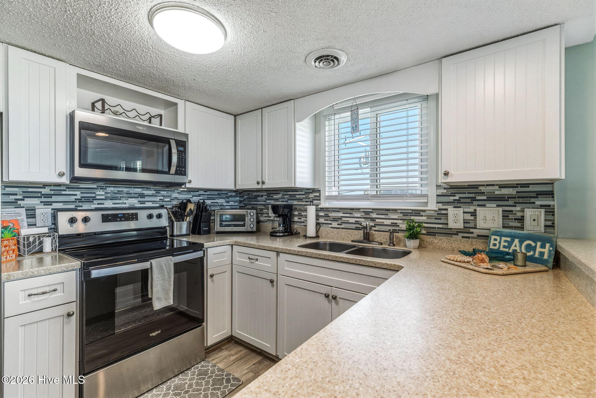 100558959 | Photo 13