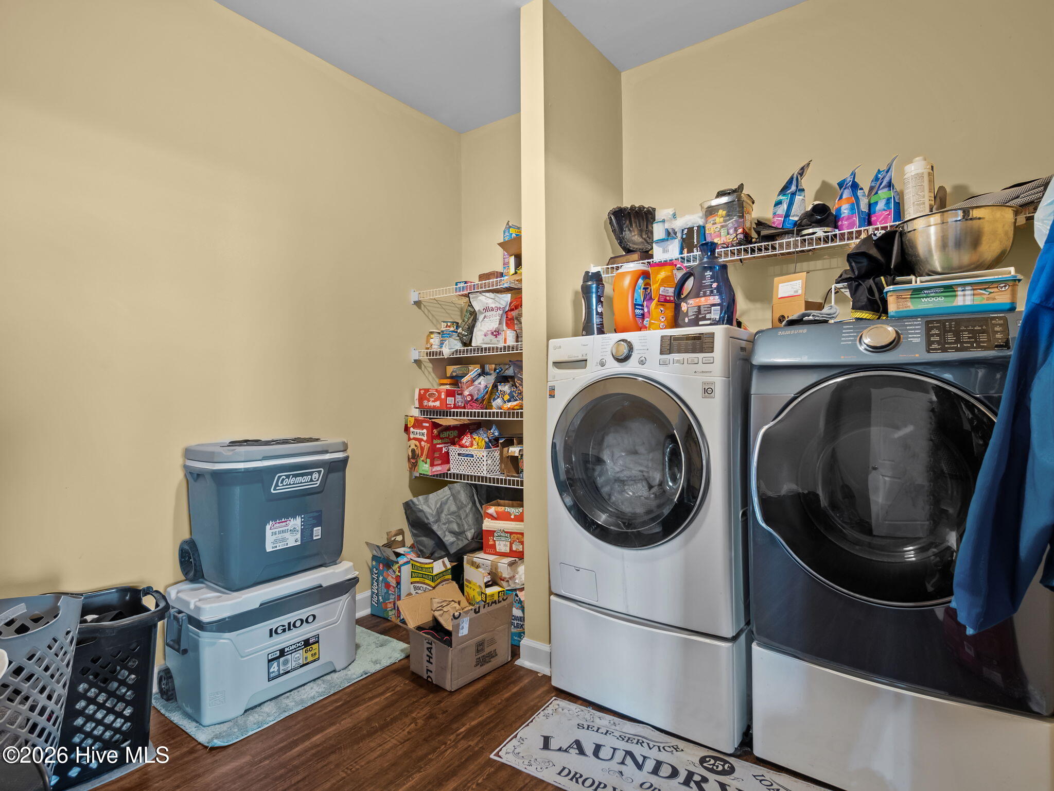 100549949 | Photo 16