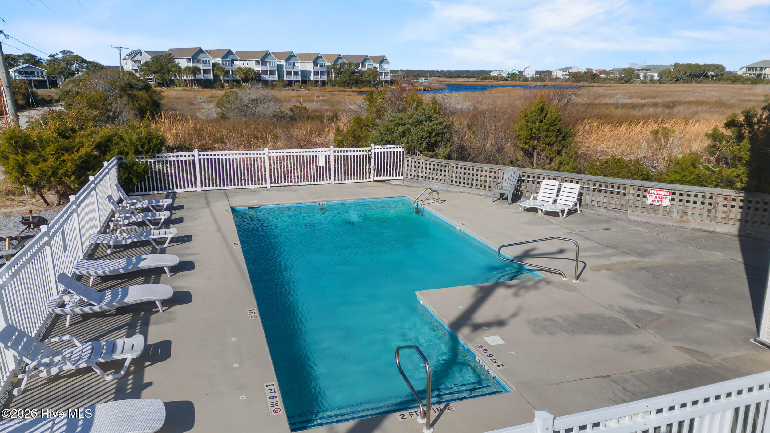 100547253 | Photo 39