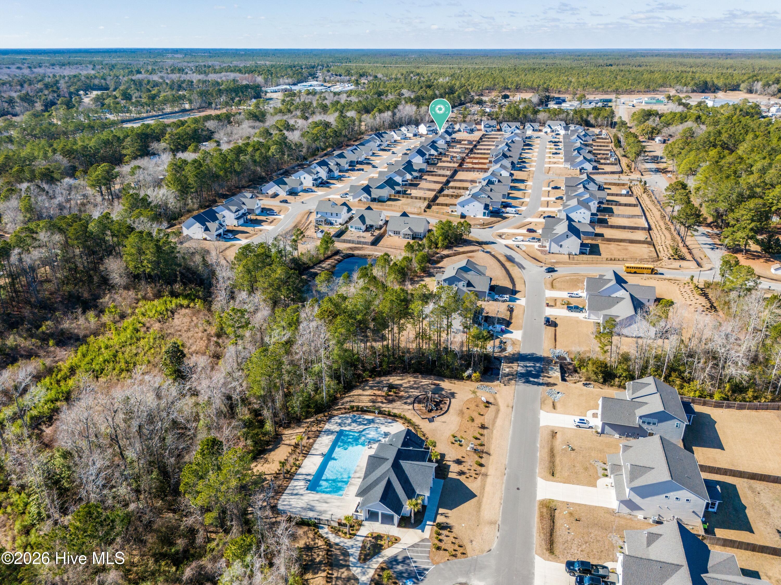 100555385 | Photo 33