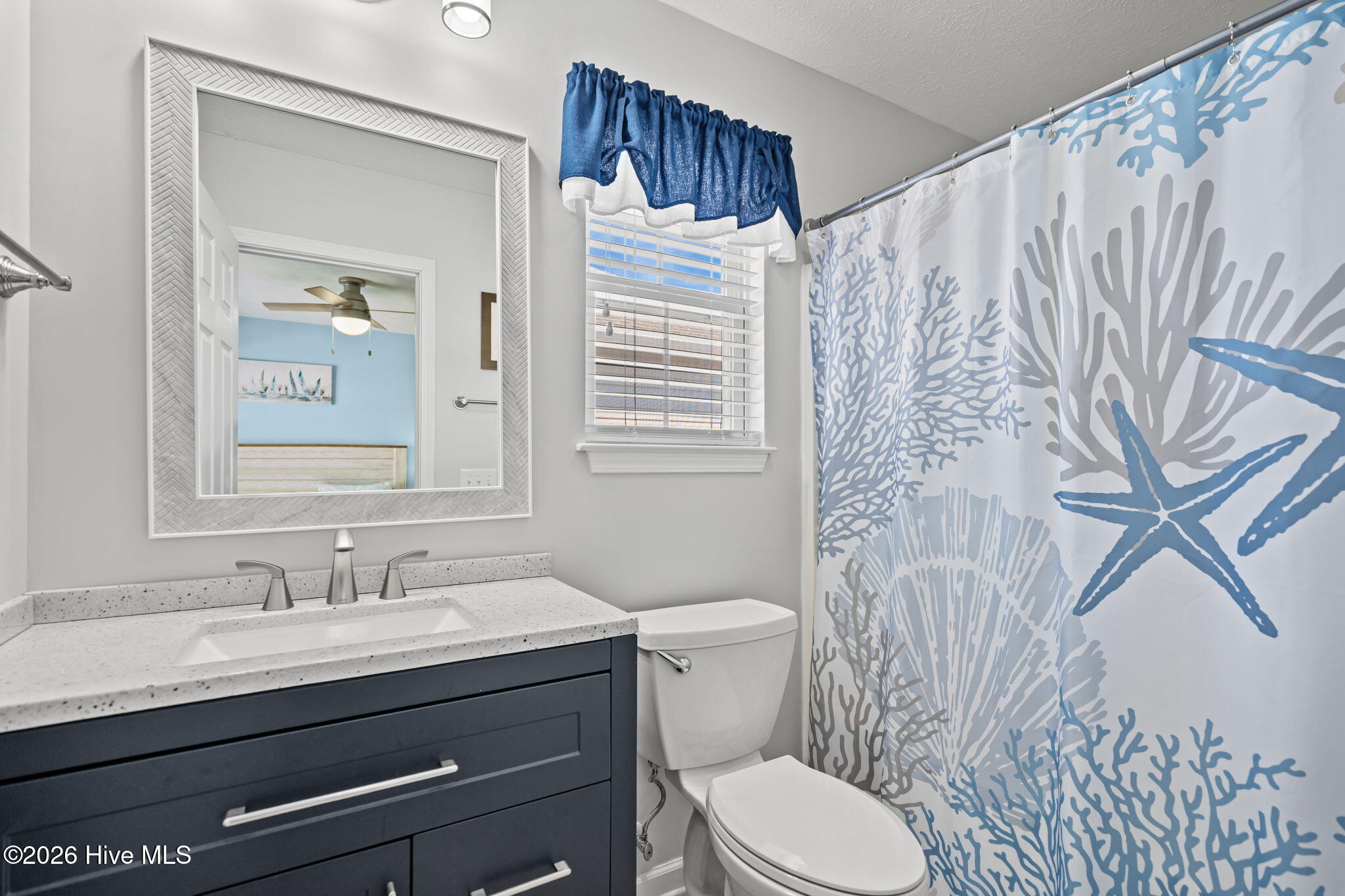 100564020 | Photo 21