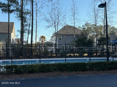 100542837 | Photo 33