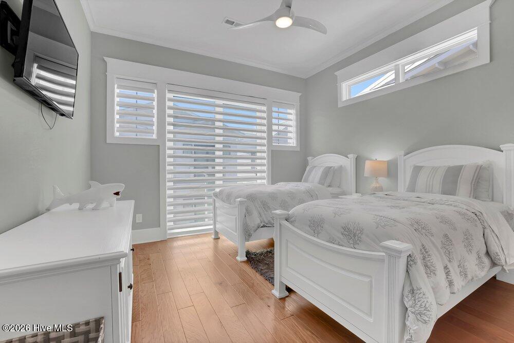 24 Seagull Street Unit B, Wrightsville Beach, NC 28480 – photo 20: img_4478