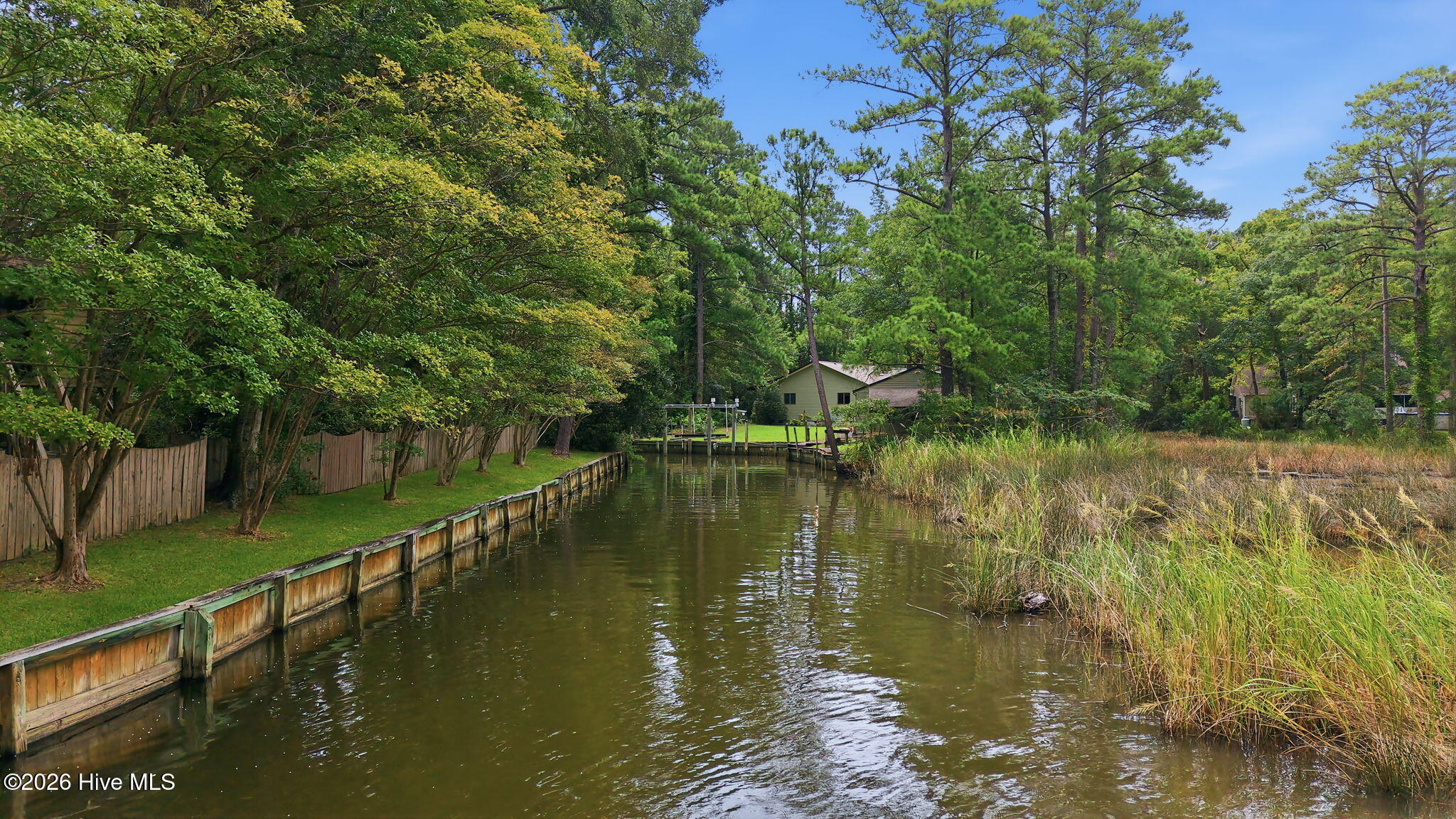 6001 Mainsail Point Road,Oriental