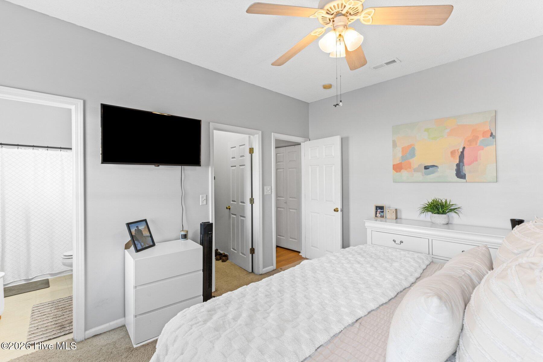 100548384 | Photo 17