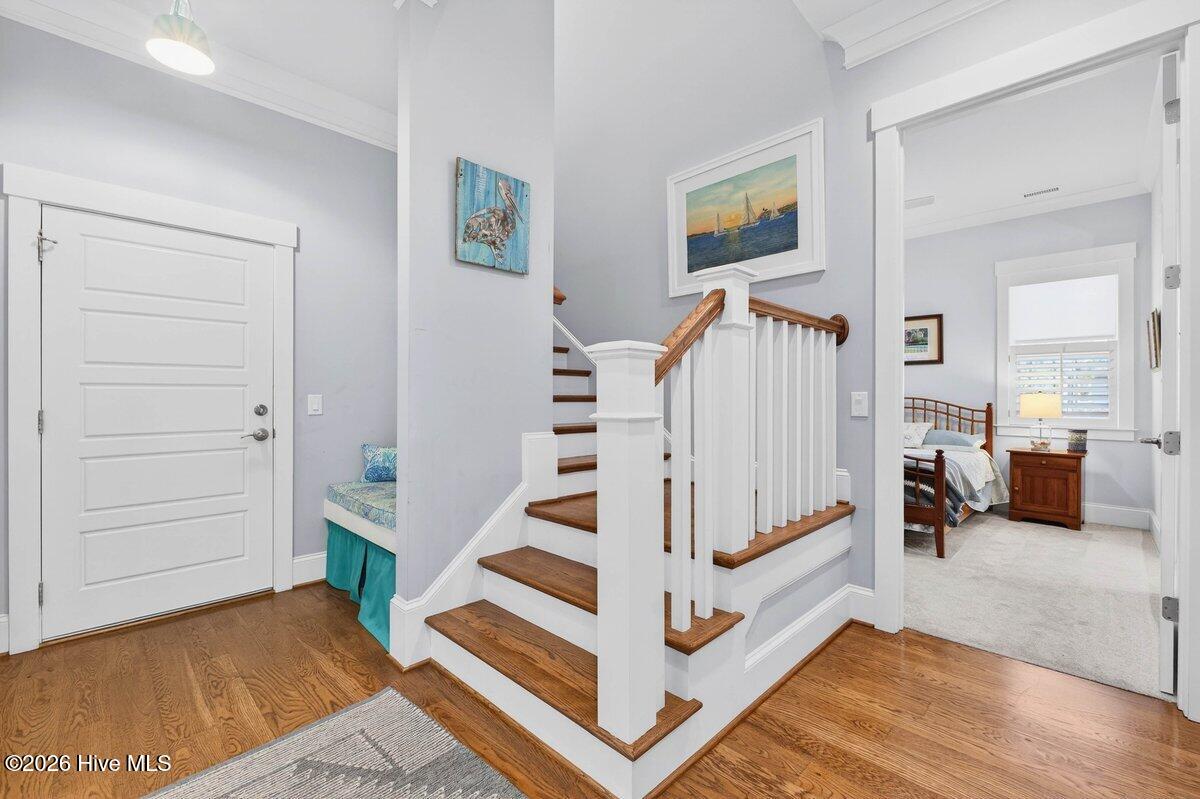 100546549 | Photo 25