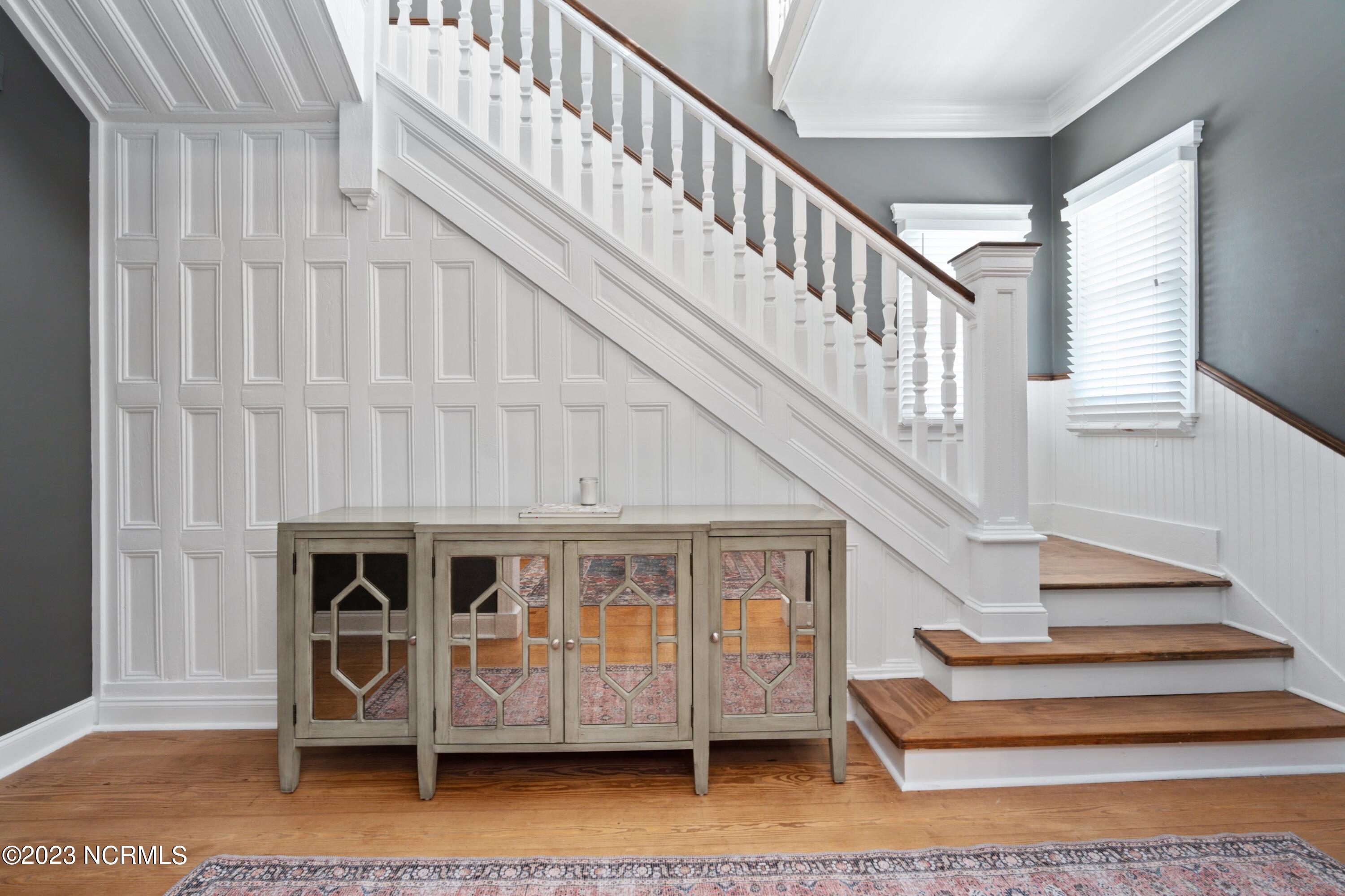 100559919 | Photo 16