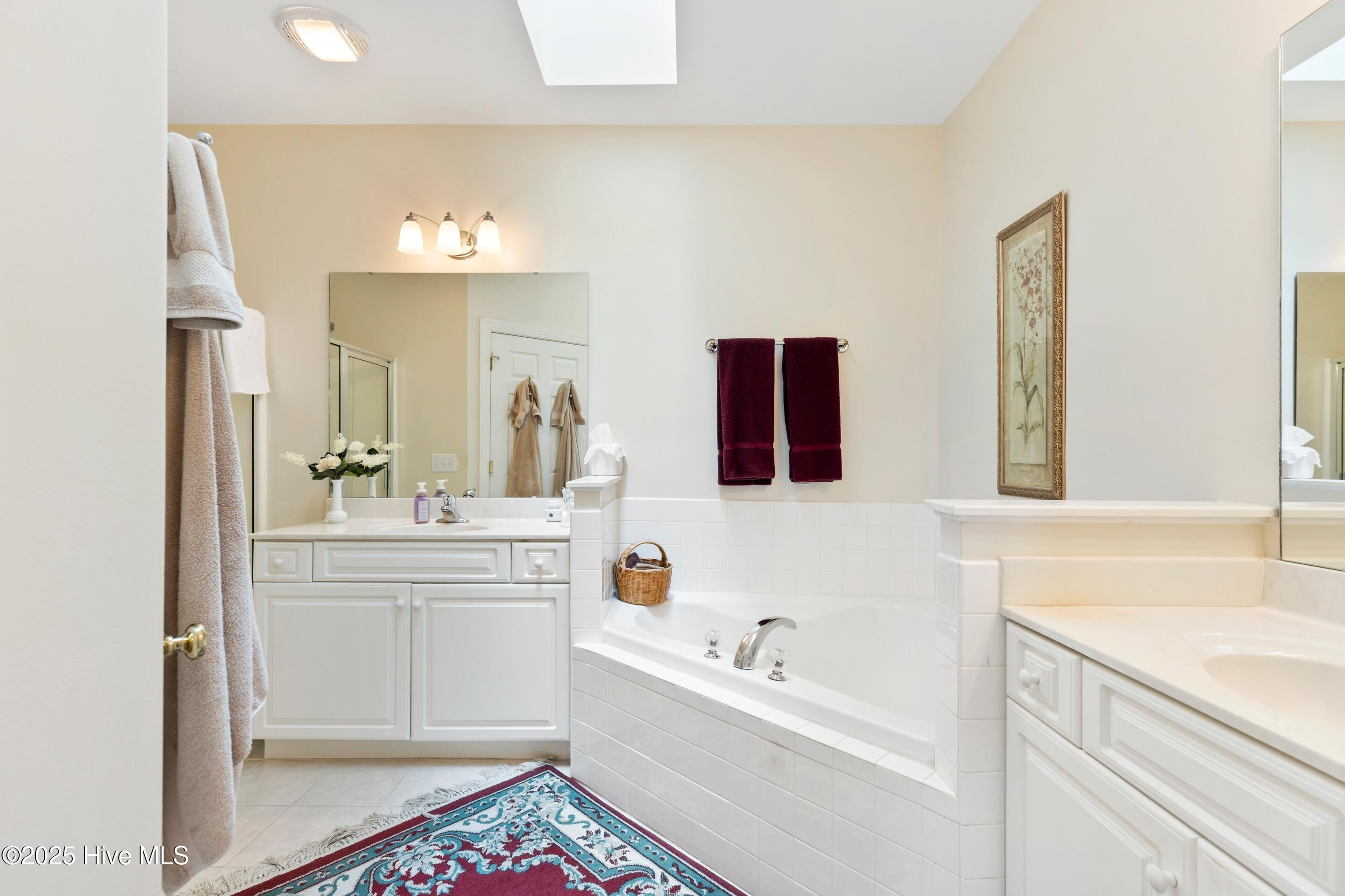 100527165 | Photo 23