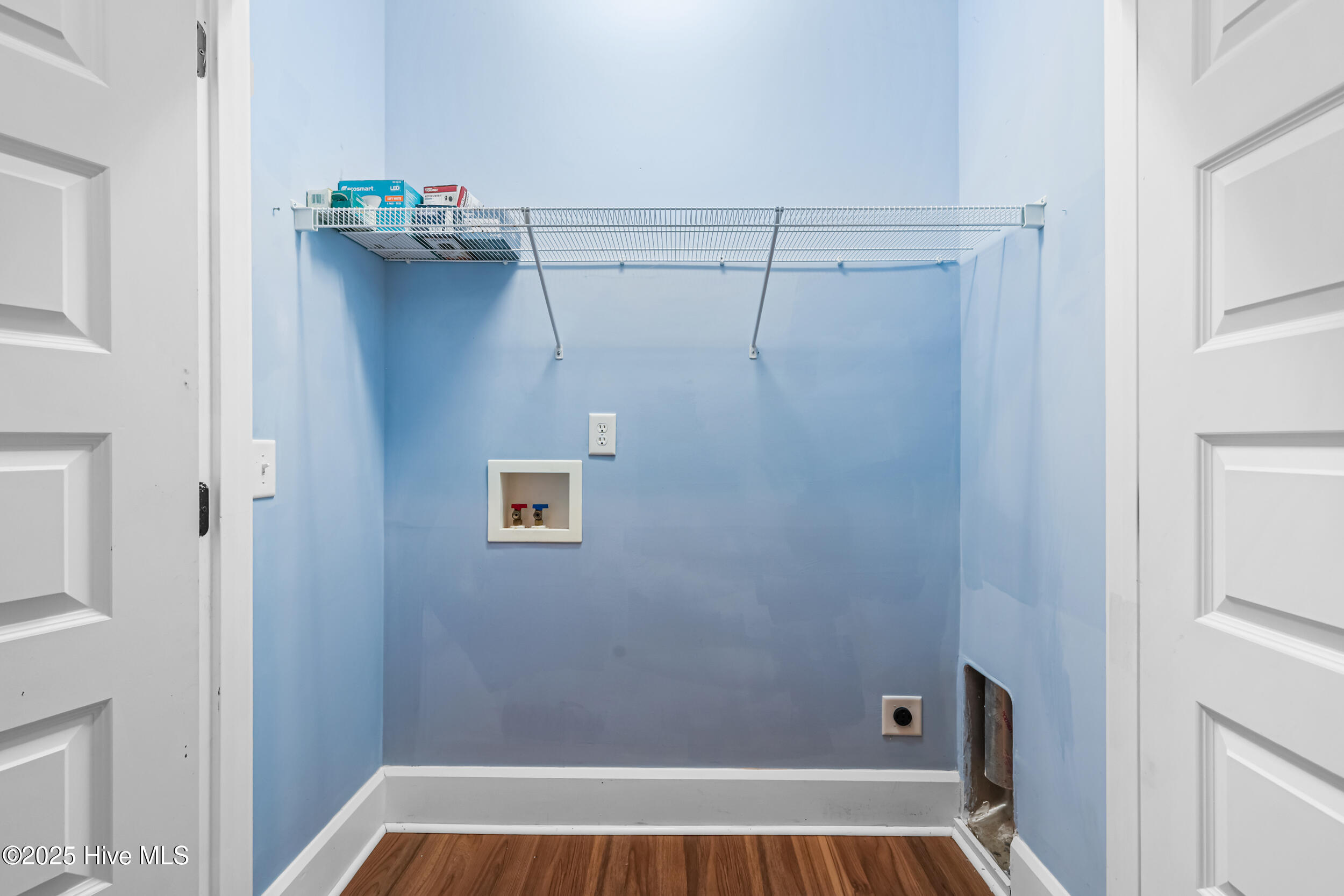 100544454 | Photo 15