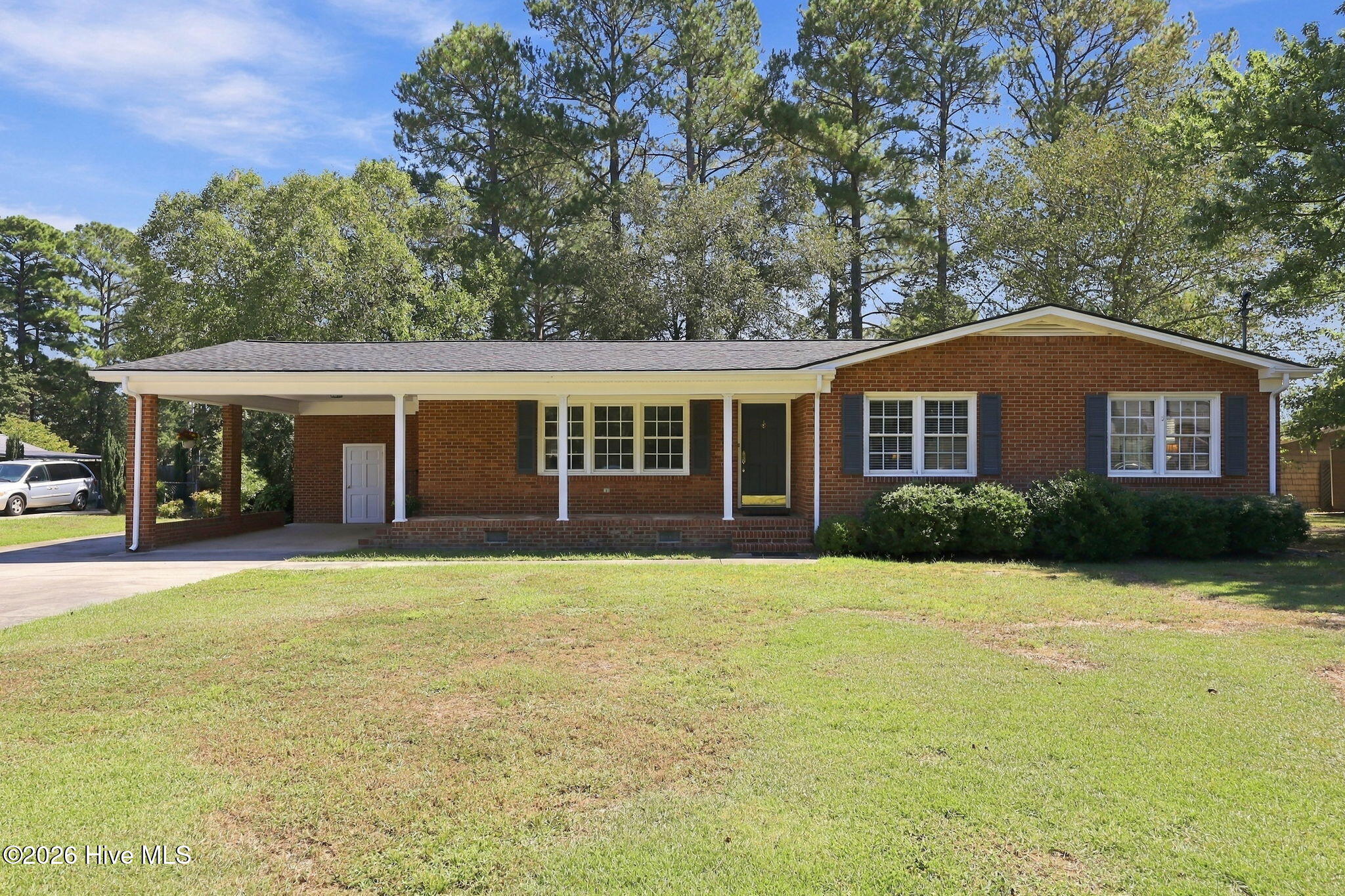 Photo 3 of Single family home for sale at 309 Forest Dr, La Grange, NC 28551 | MLS# 100604903 | Listing updated on 2026-09-20