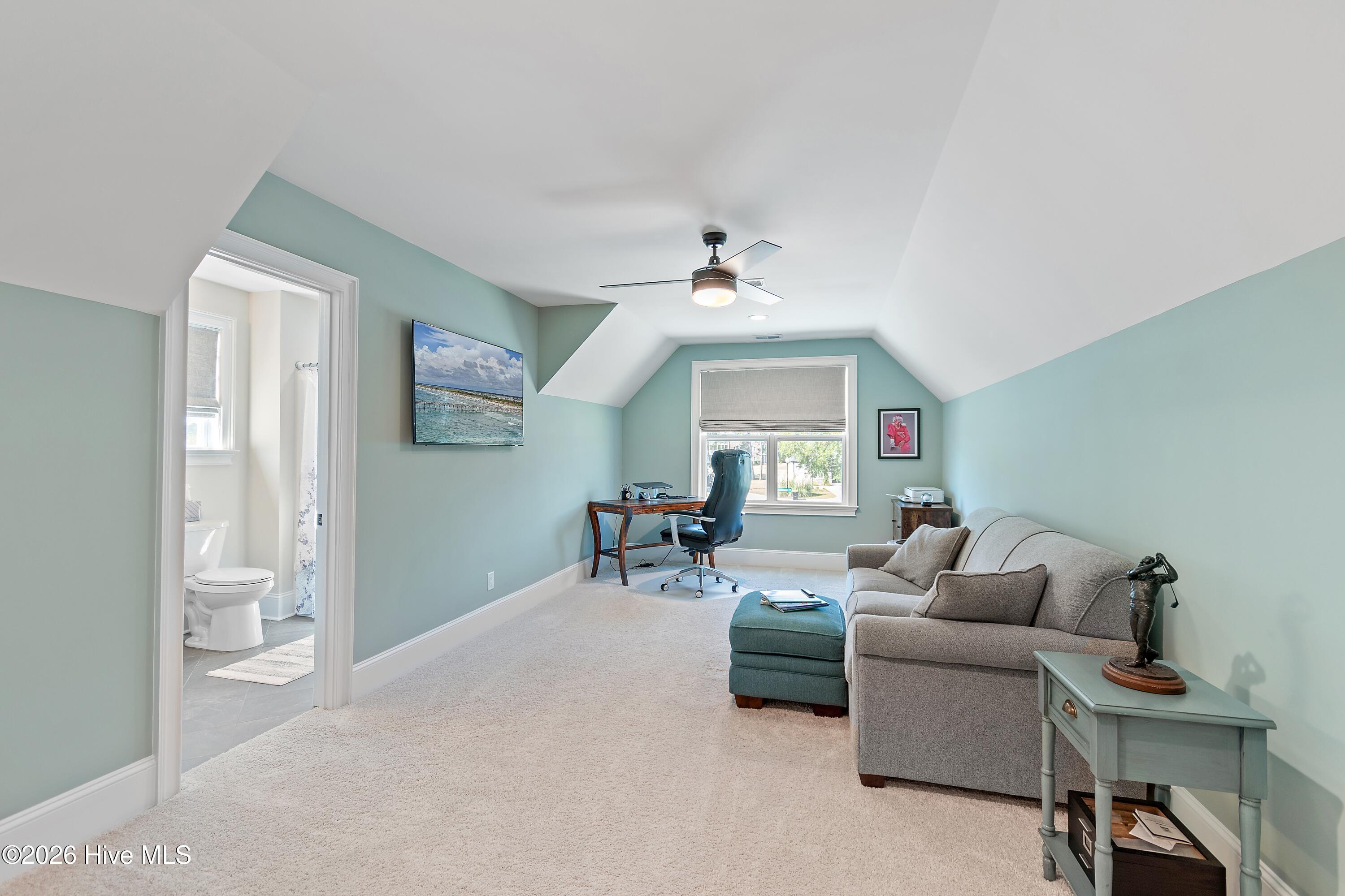 100554394 | Photo 39