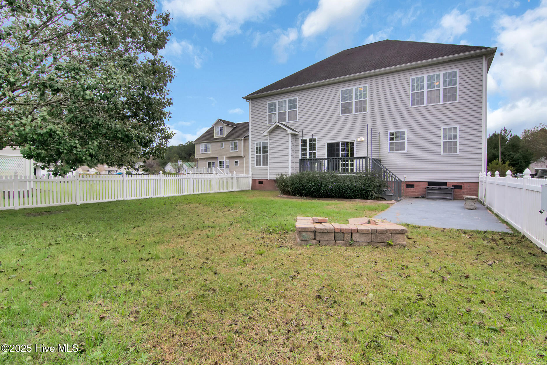 100536768 | Photo 32