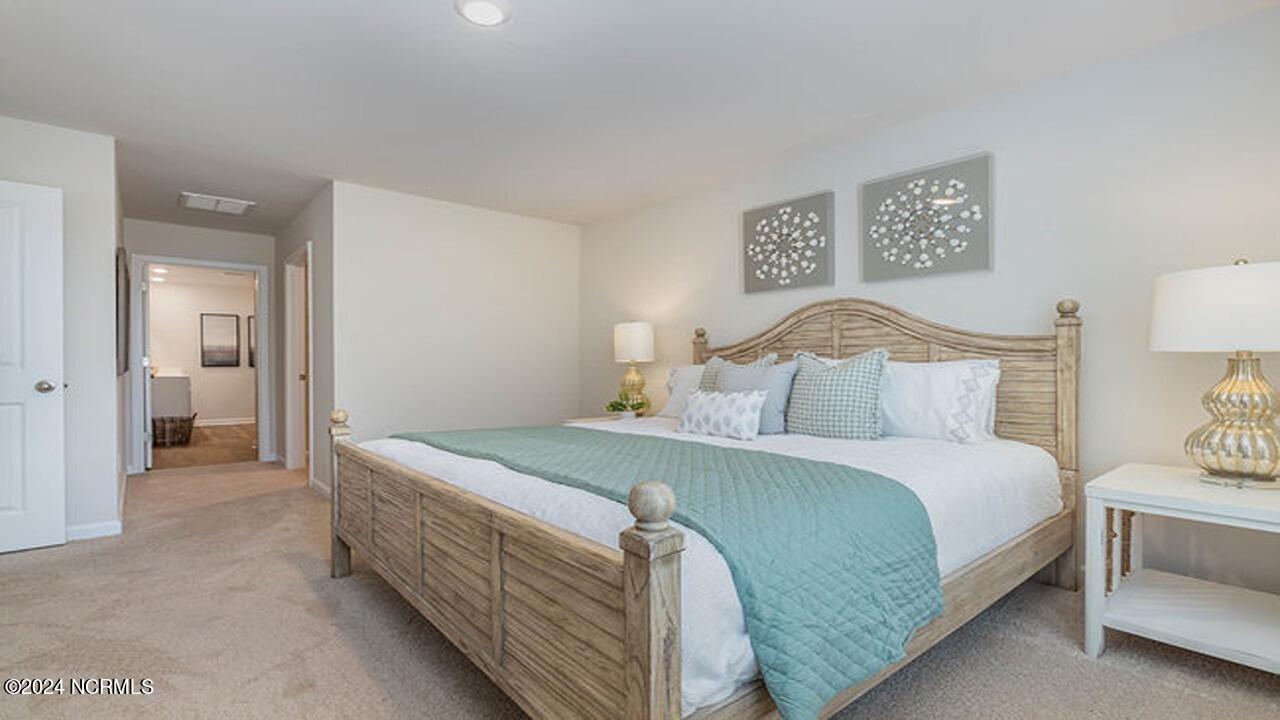 100496882 | Photo 23