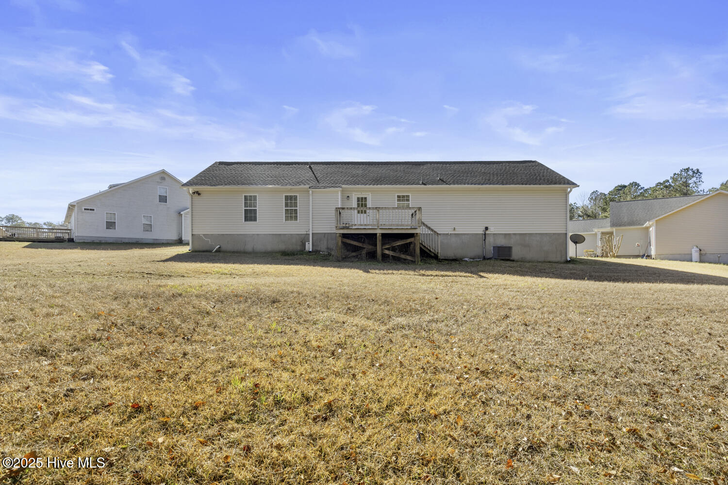 100545321 | Photo 26