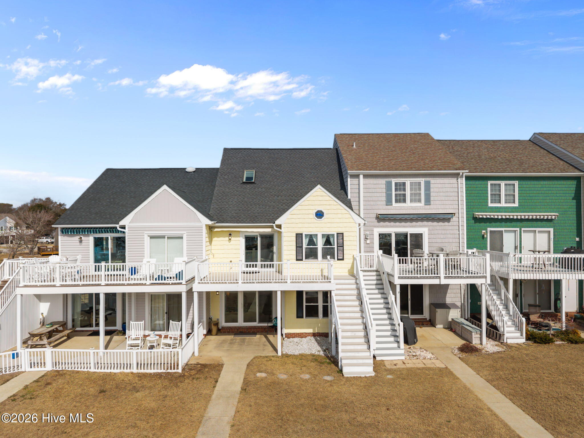 100555604 | Photo 49