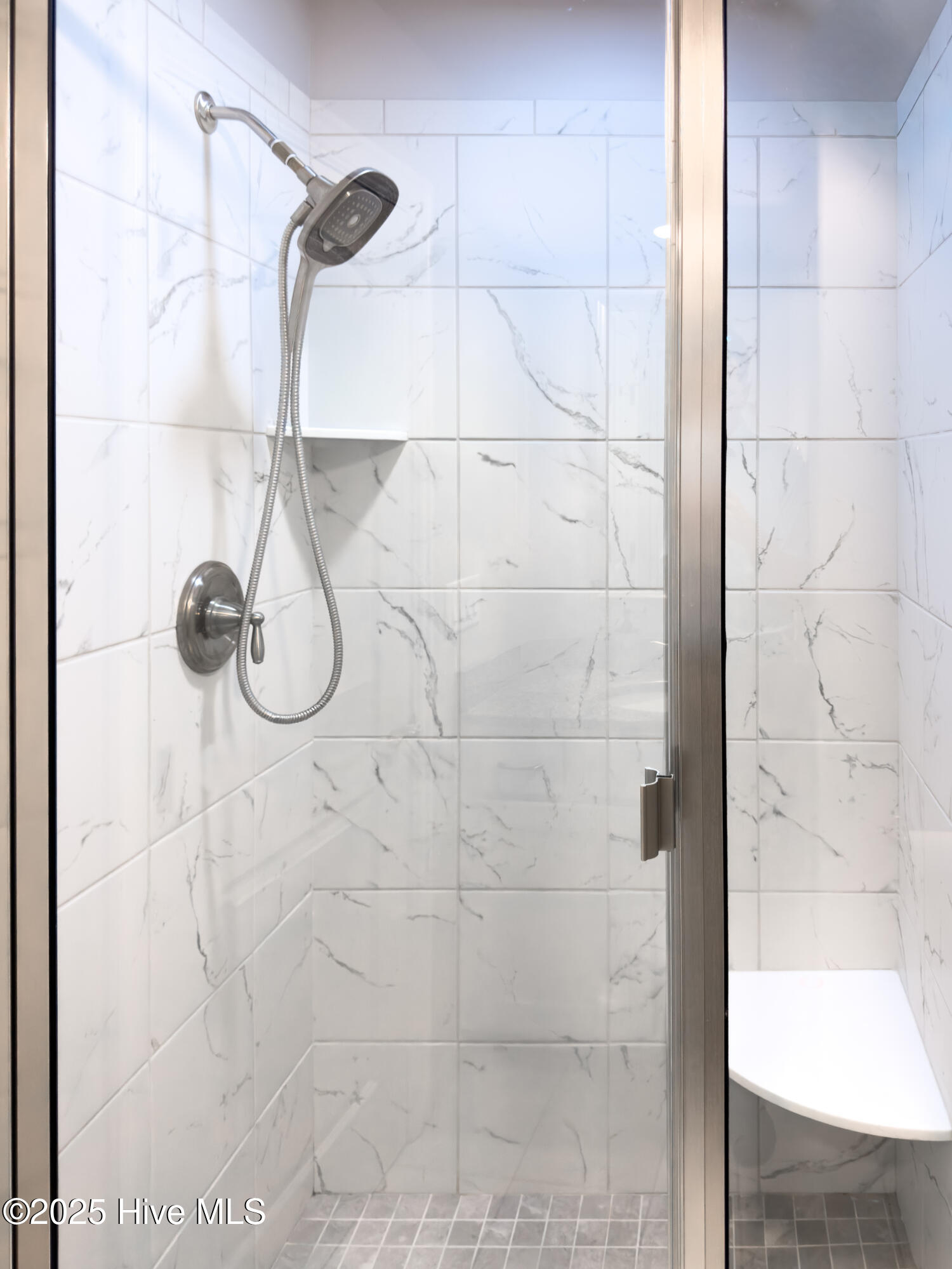 100542955 | Photo 39