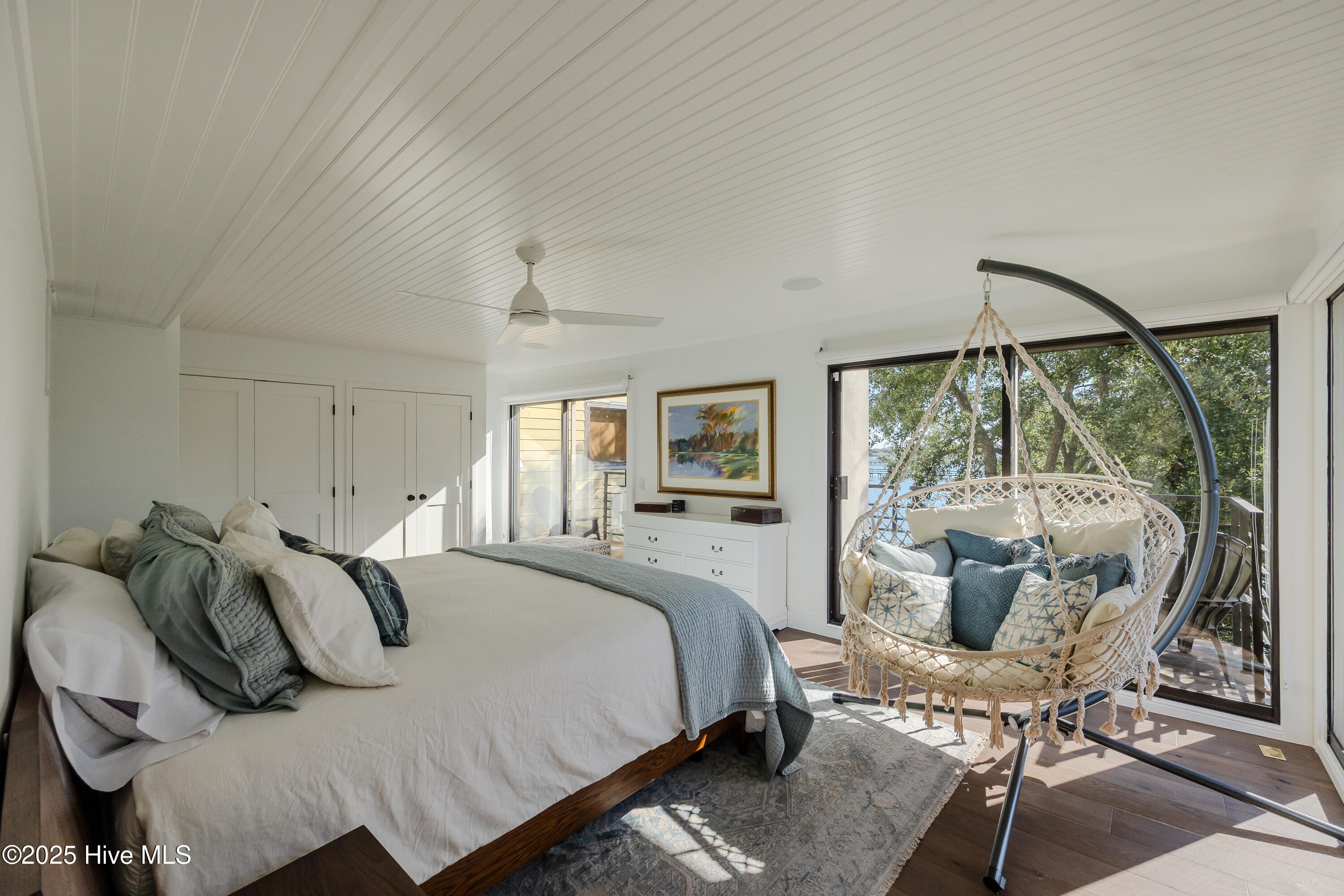 100518193 | Photo 37