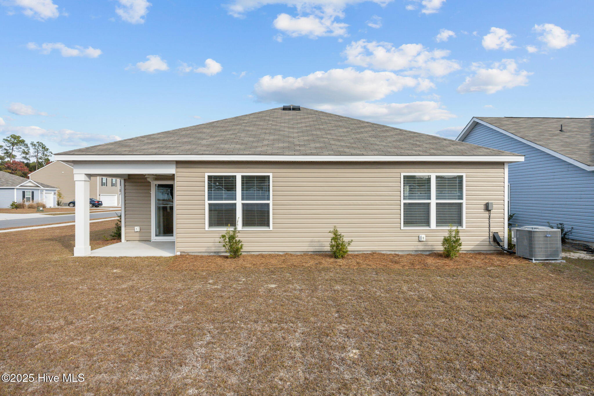 100542693 | Photo 12