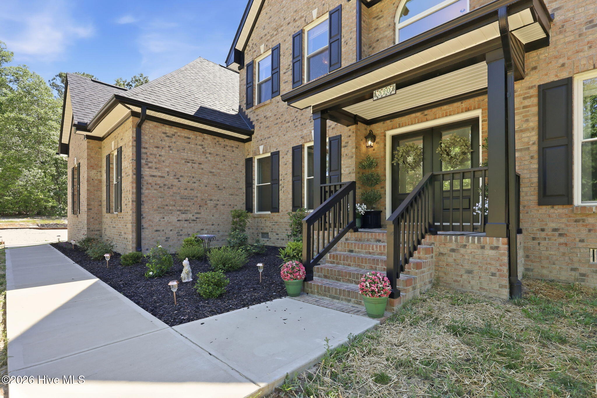 Photo 3 of Single family home for sale at 320 Willow Oak Ct, Cameron, NC 28326 | MLS# 100600711 | Listing updated on 2026-09-02