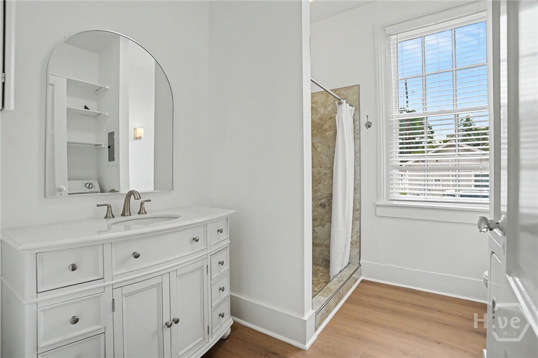 Carriage House Apartment