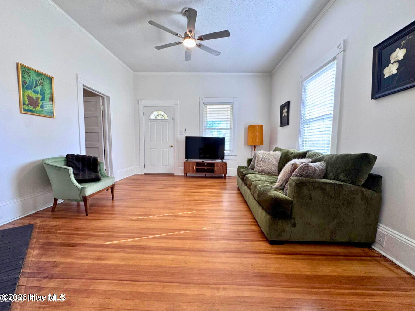 3405 Oaks 