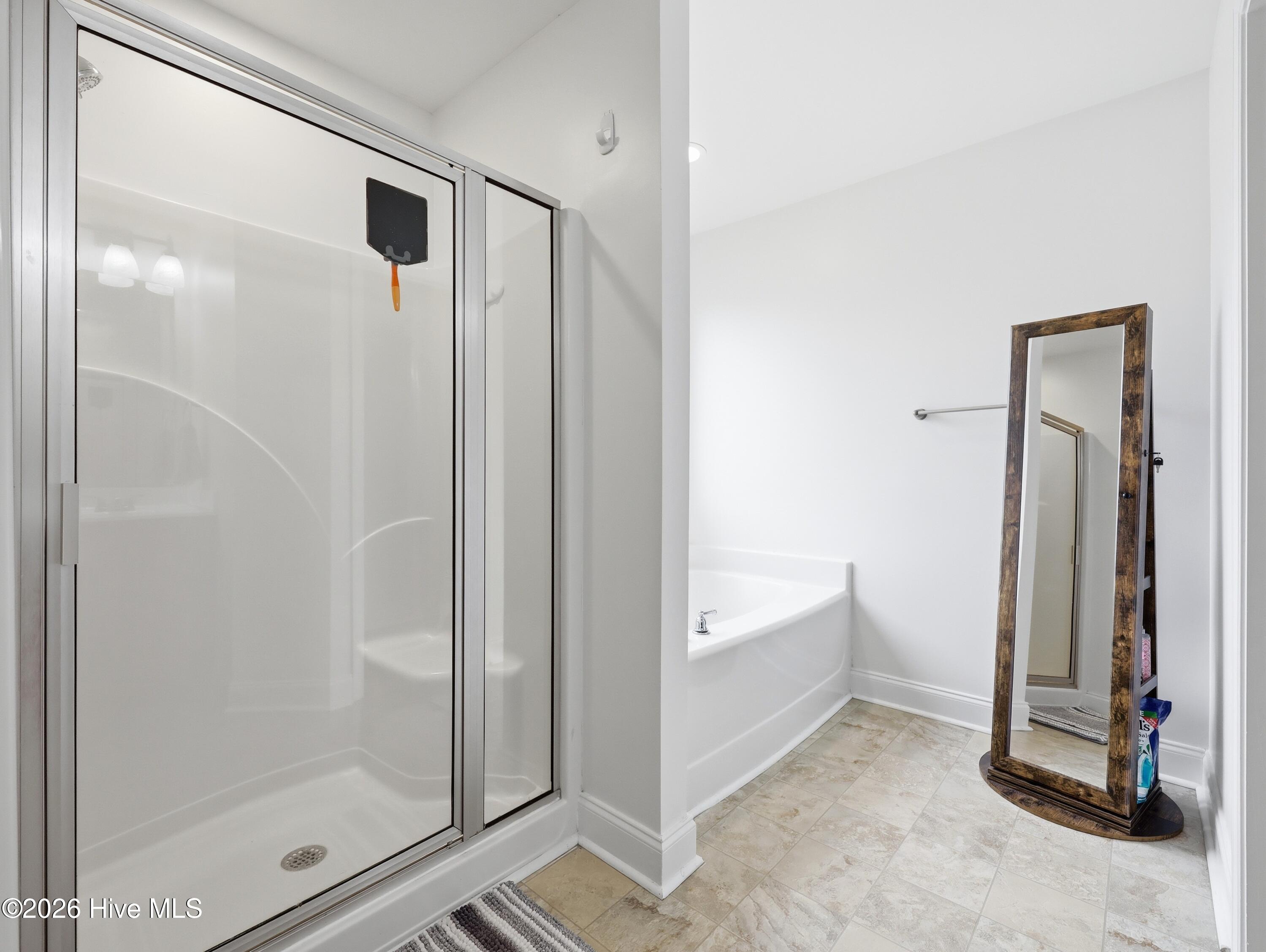 200 Wedgefield Circle,Maple Hill