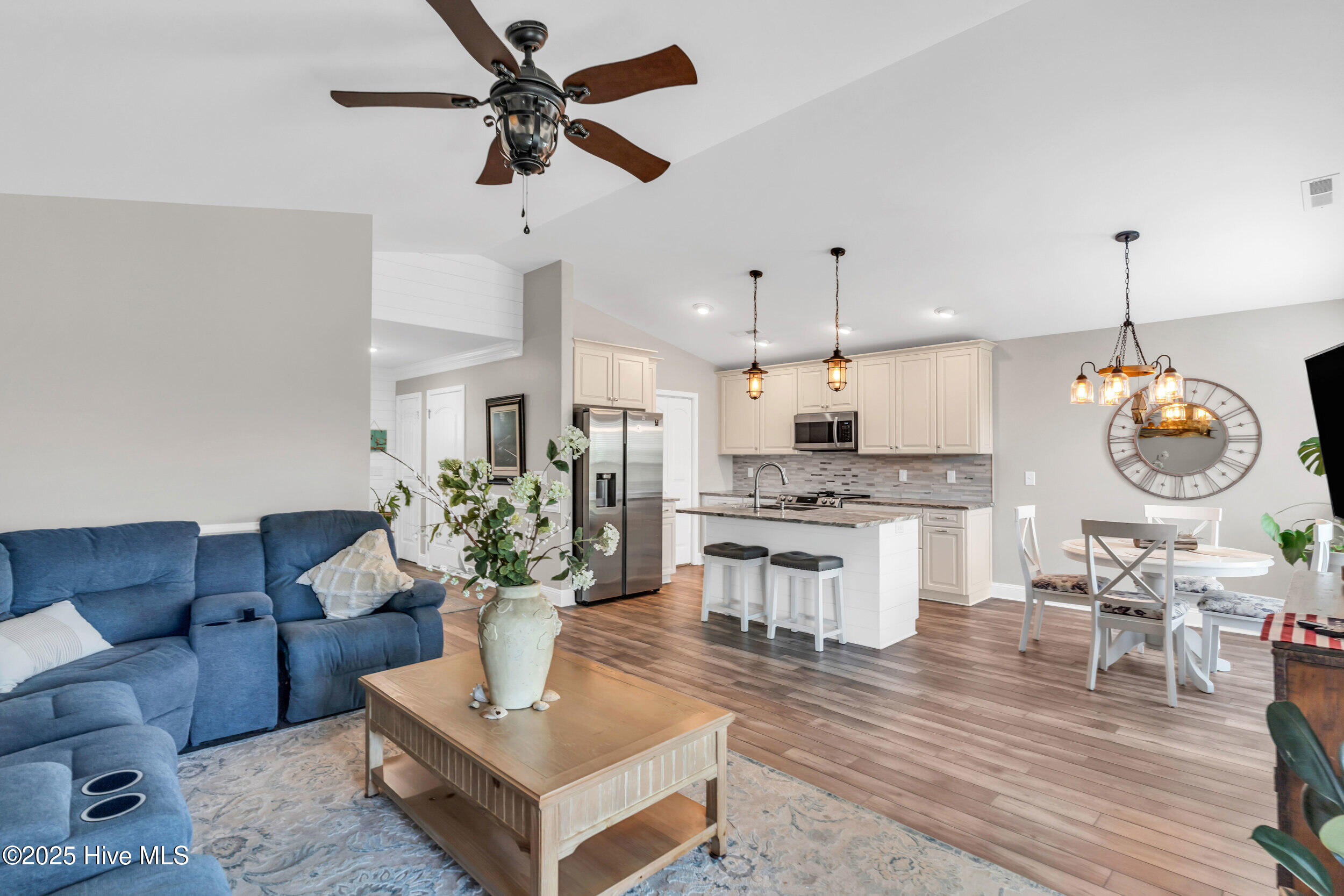 107 SW 25th Street, Oak Island, NC, 28465