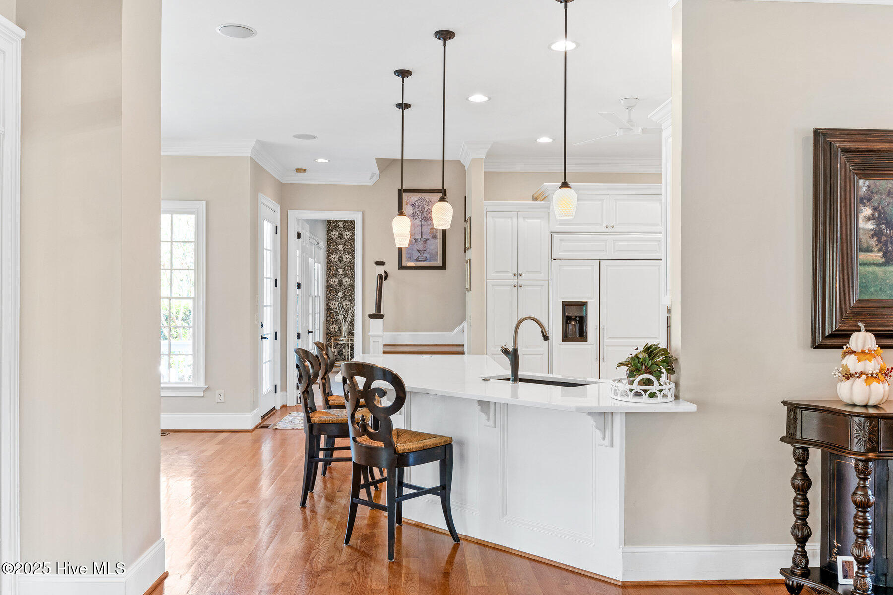 100535740 | Photo 22