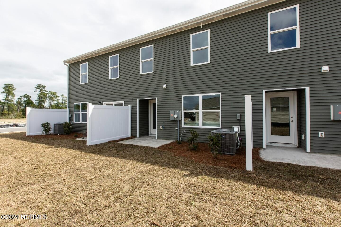 100531669 | Photo 32