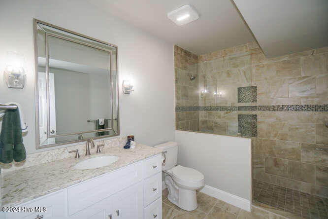 100483646 | Photo 20