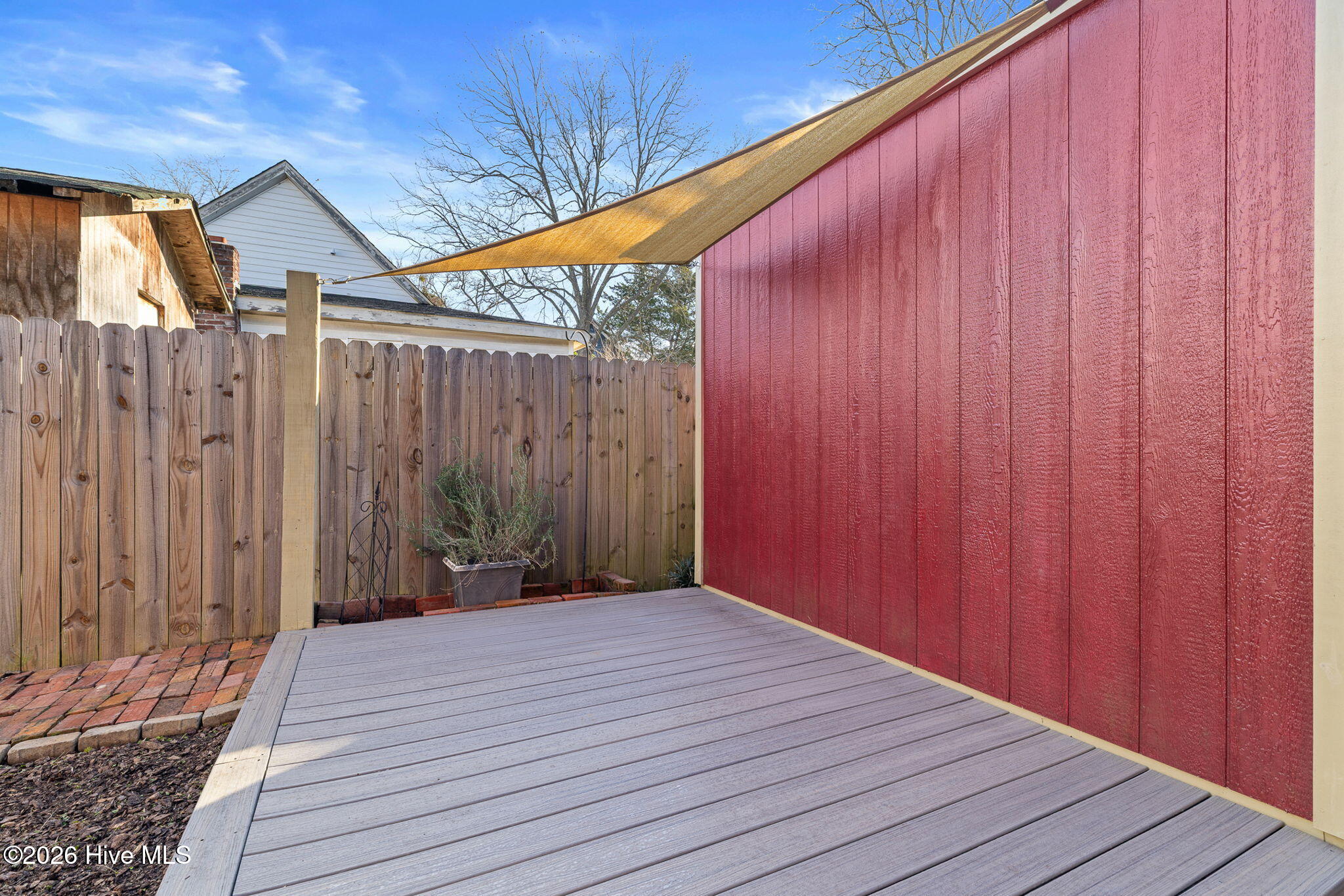 100550239 | Photo 39