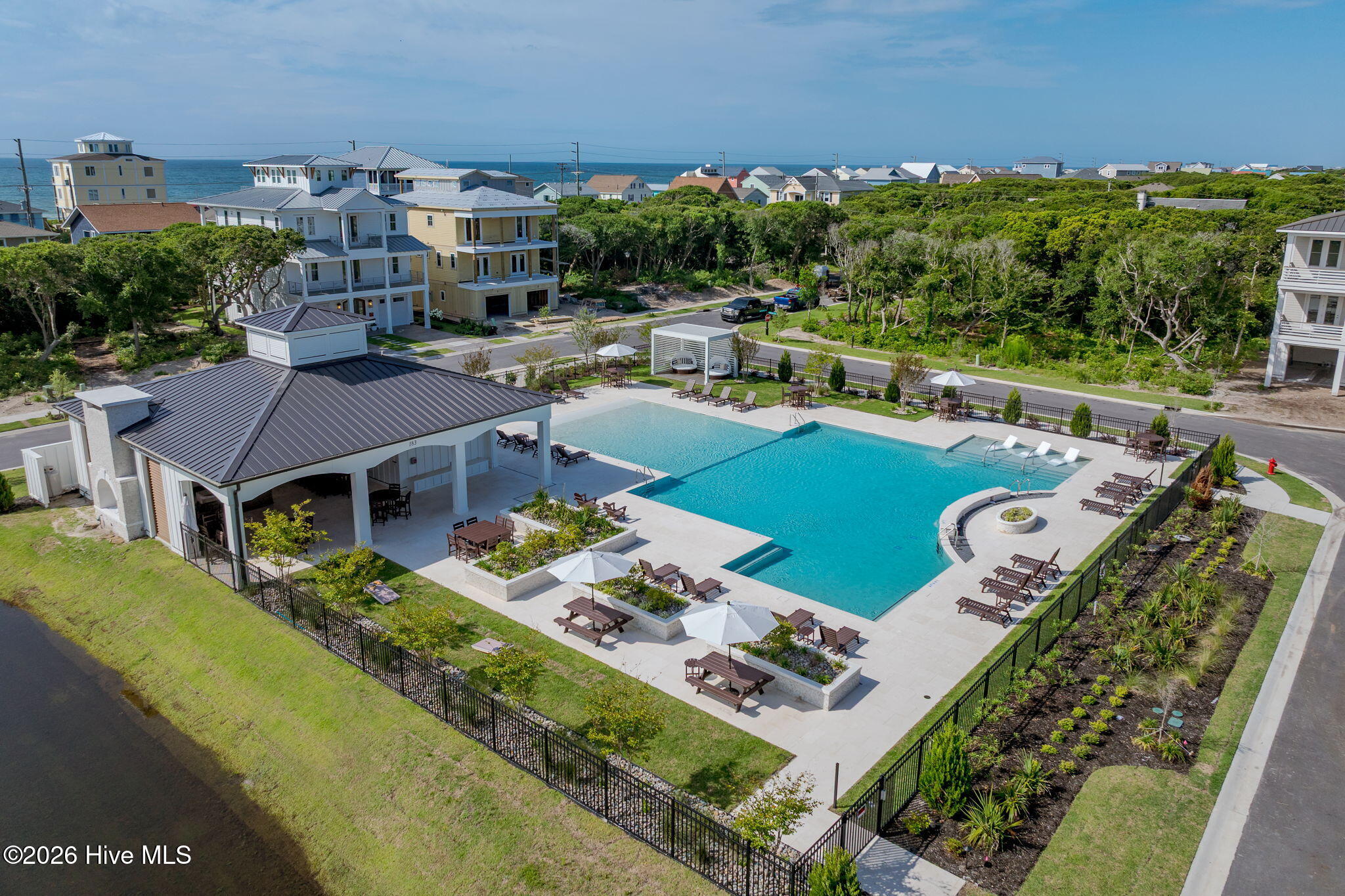 70 Peregrine Court, Surf City, NC, 28445