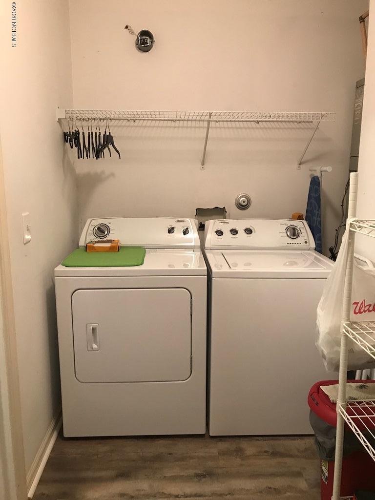 100524927 | Photo 12