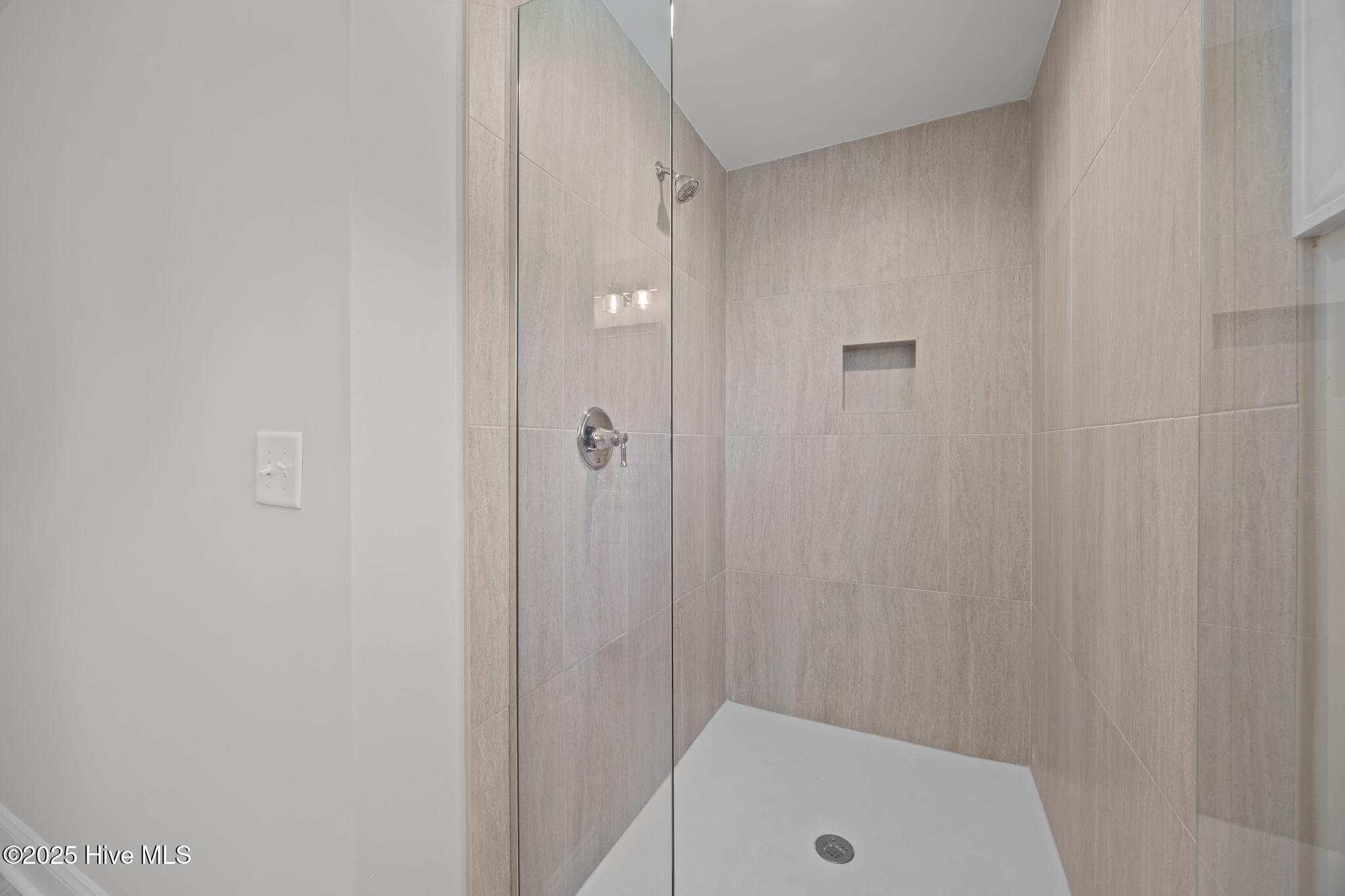 primary suite shower