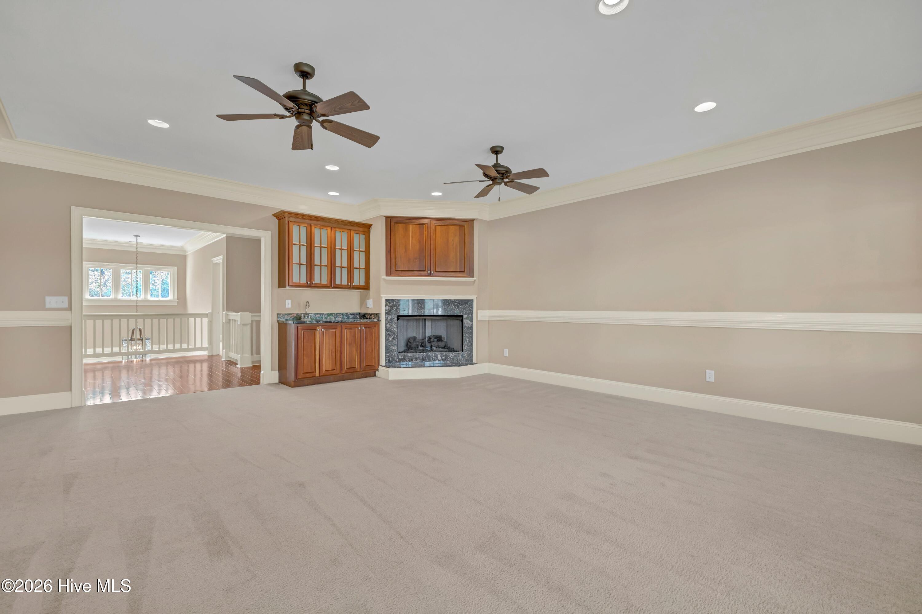 100556623 | Photo 37