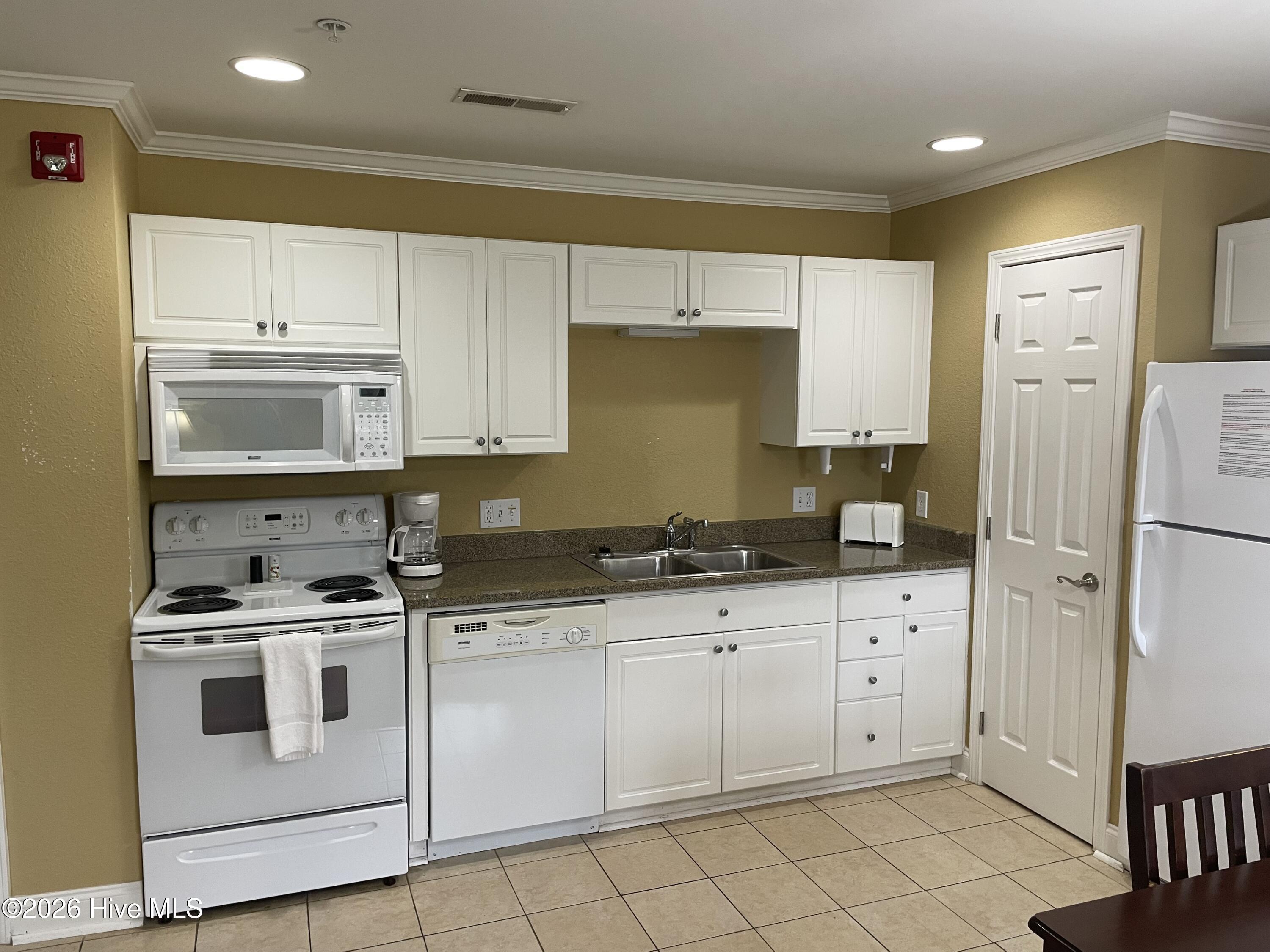 Photo 3 of Condo for sale at 520 Little River Farm Blvd #C107, Carthage, NC 28327 | MLS# 100605980 | Listing updated on 2026-10-07