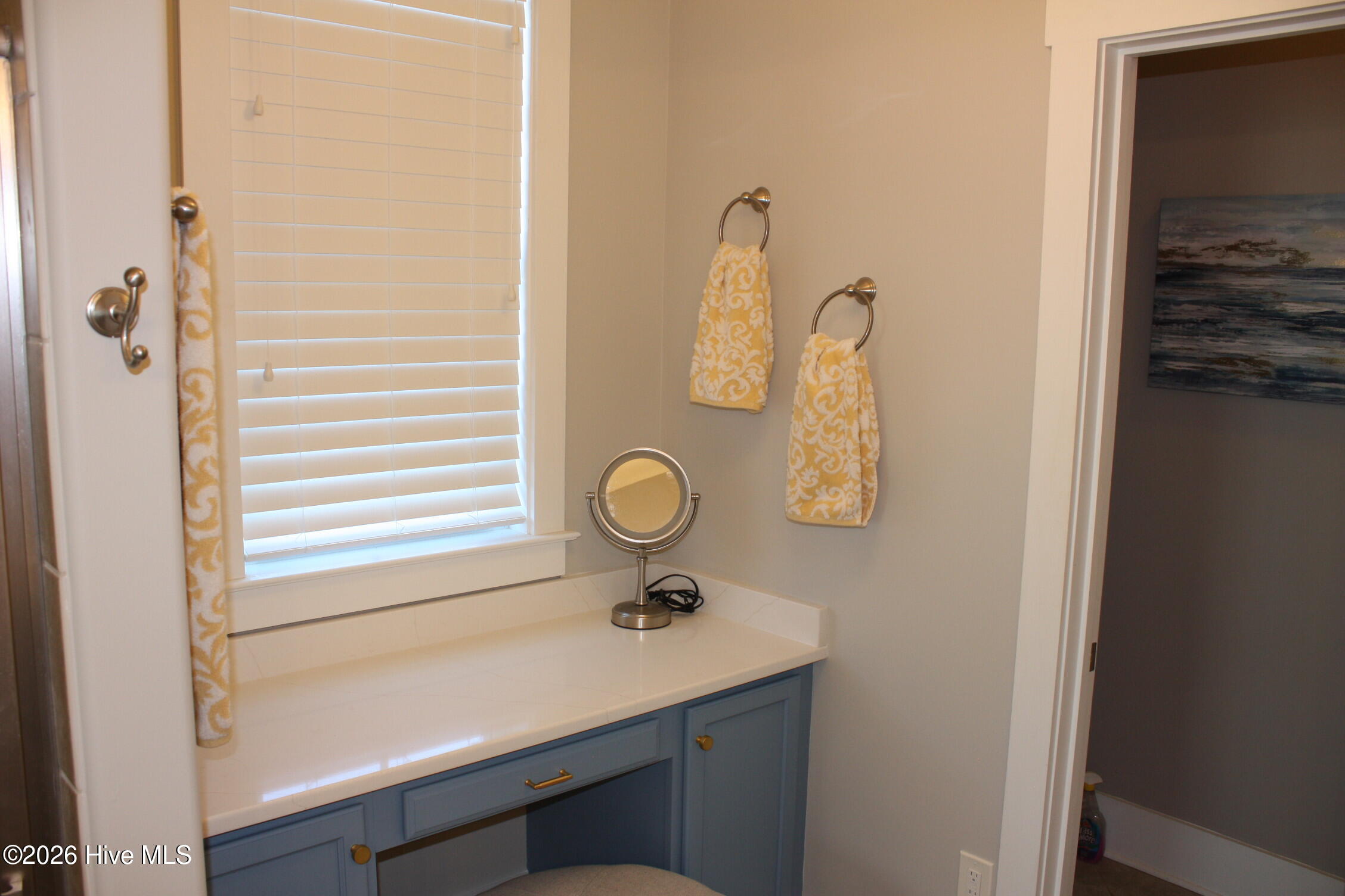 100555586 | Photo 35