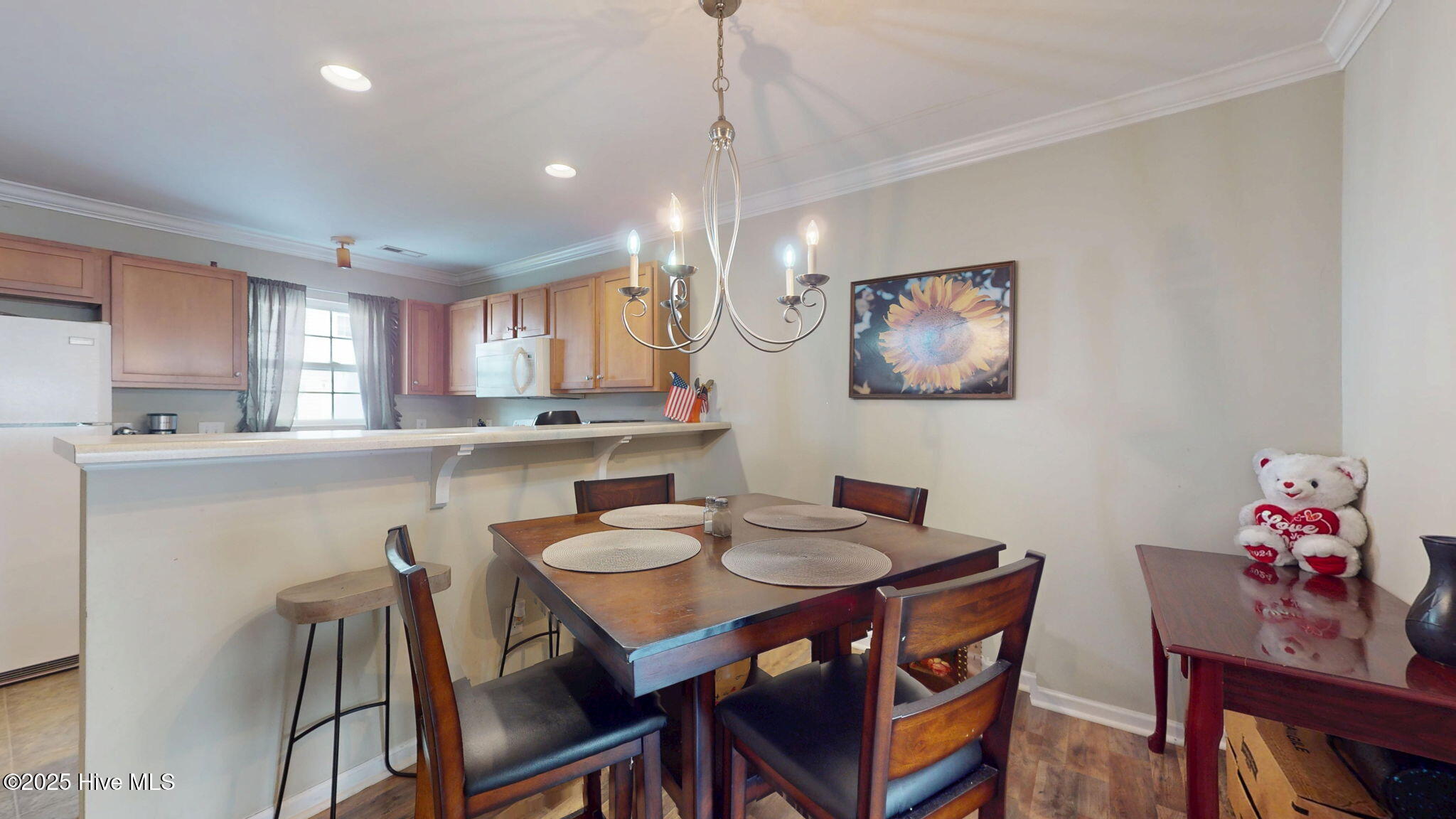 7-web-or-mls-1504-Manning-Forest-Dr-Unit