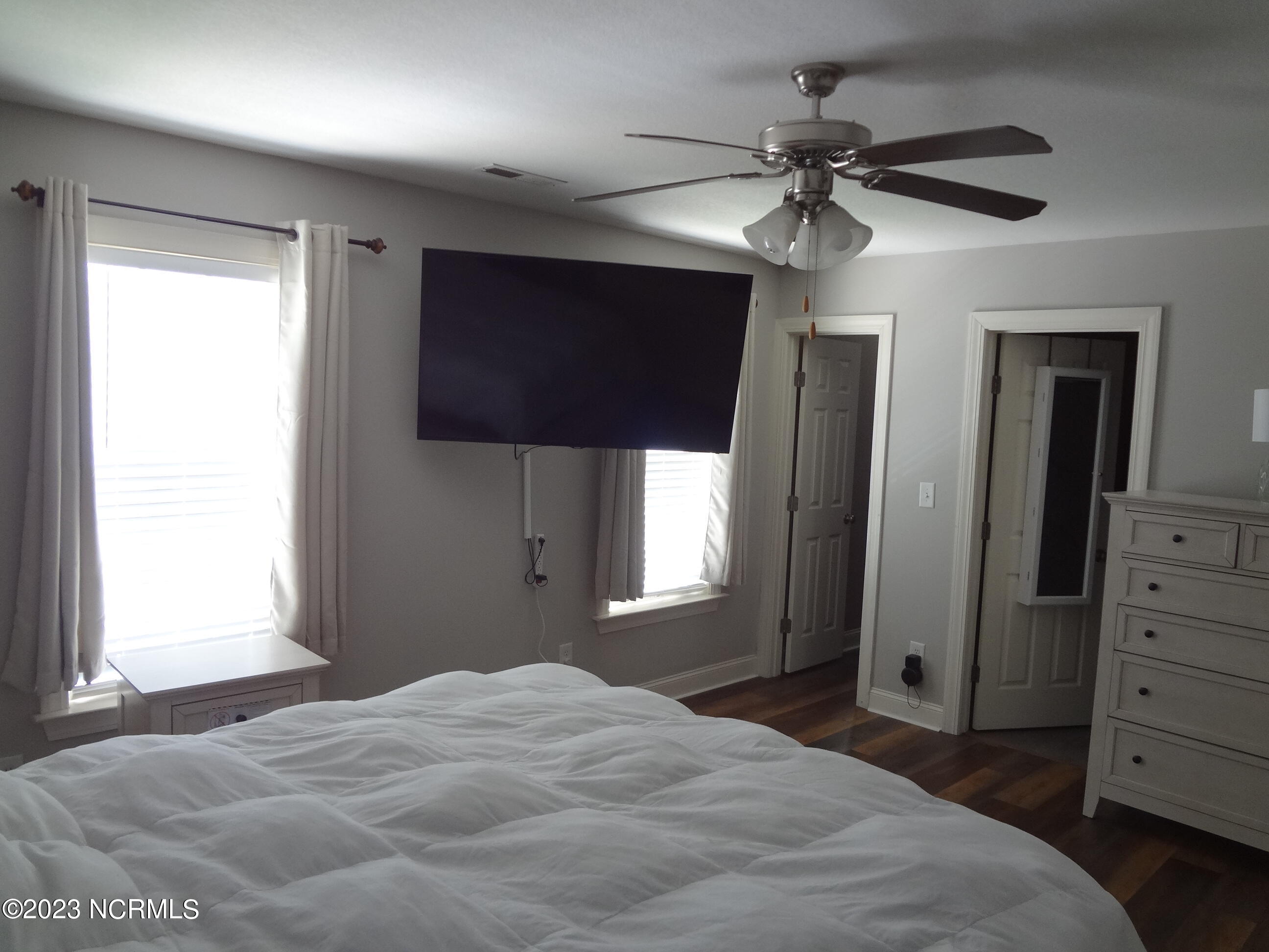 205 South Pointe Drive UNIT B, Winterville, NC, 28590