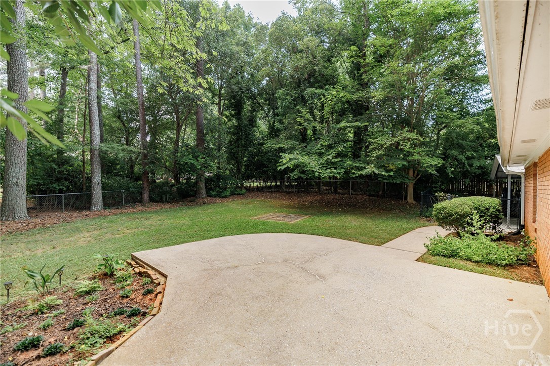 140 Rollingwood Drive