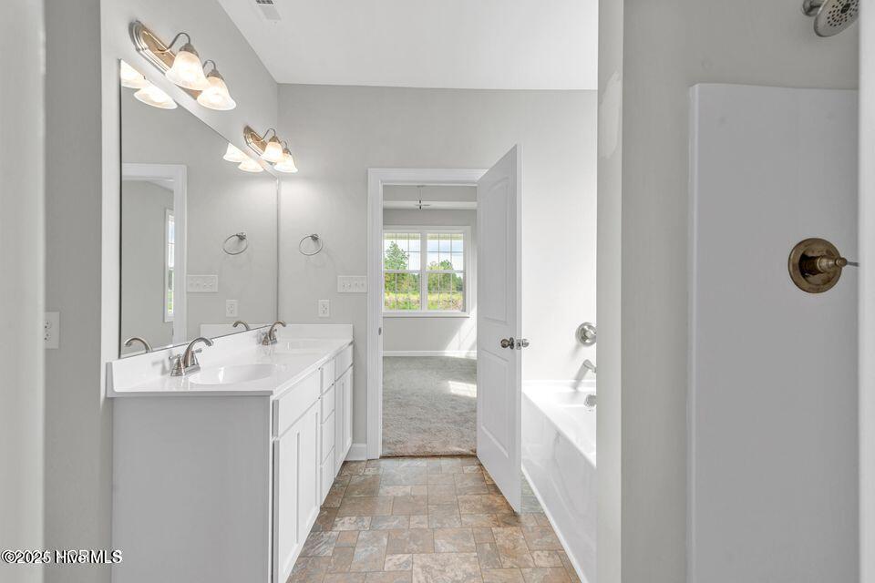 100541742 | Photo 23