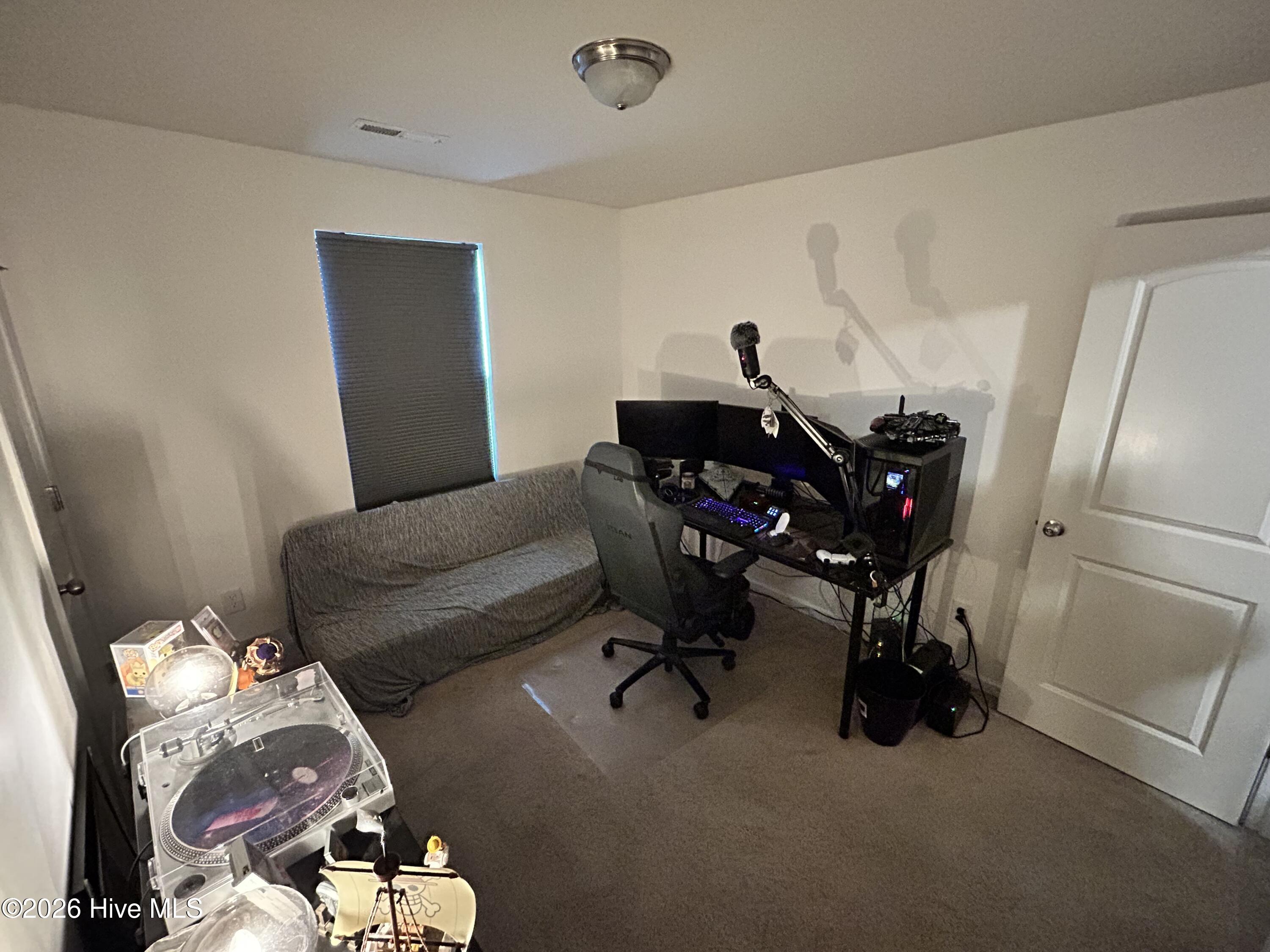 Bed Room2 / Office