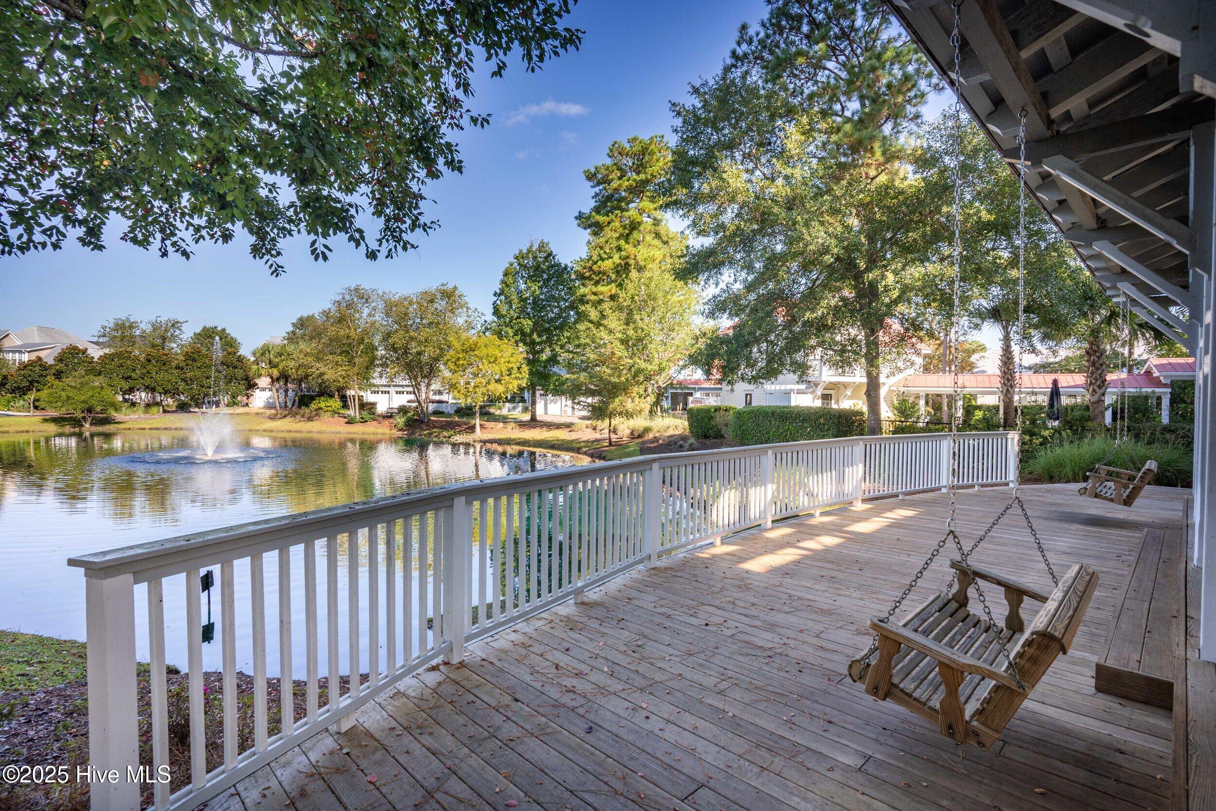 100532568 | Photo 50