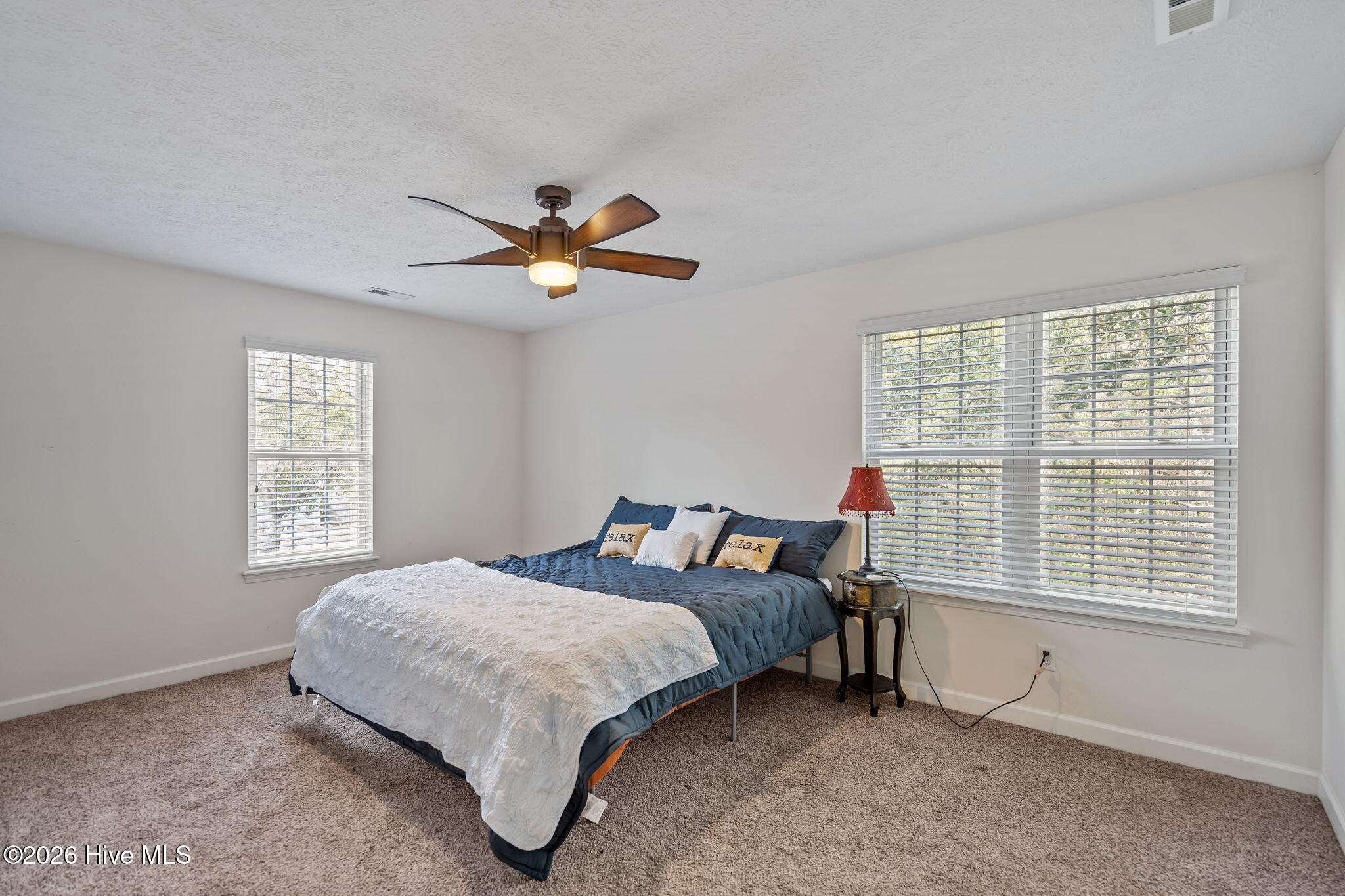 100558103 | Photo 25