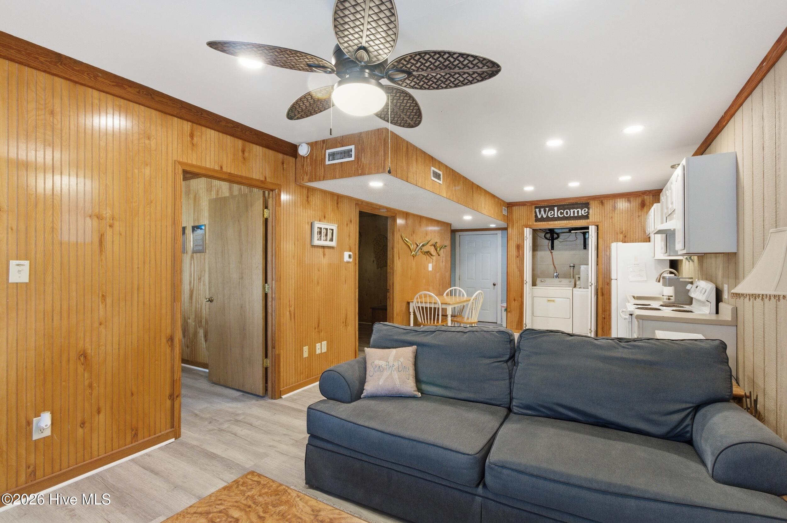 360 Island Road,Harkers Island