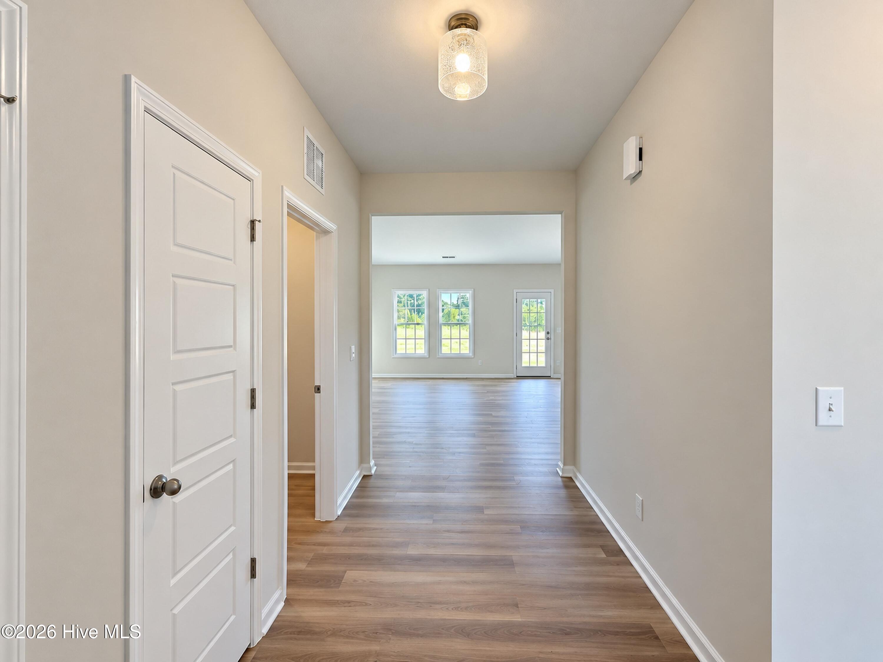 Photo 3 of Single family home for sale at 39 E Emily Gdns Dr, Selma, NC 27576 | MLS# 100595956 | Listing updated on 2026-10-07