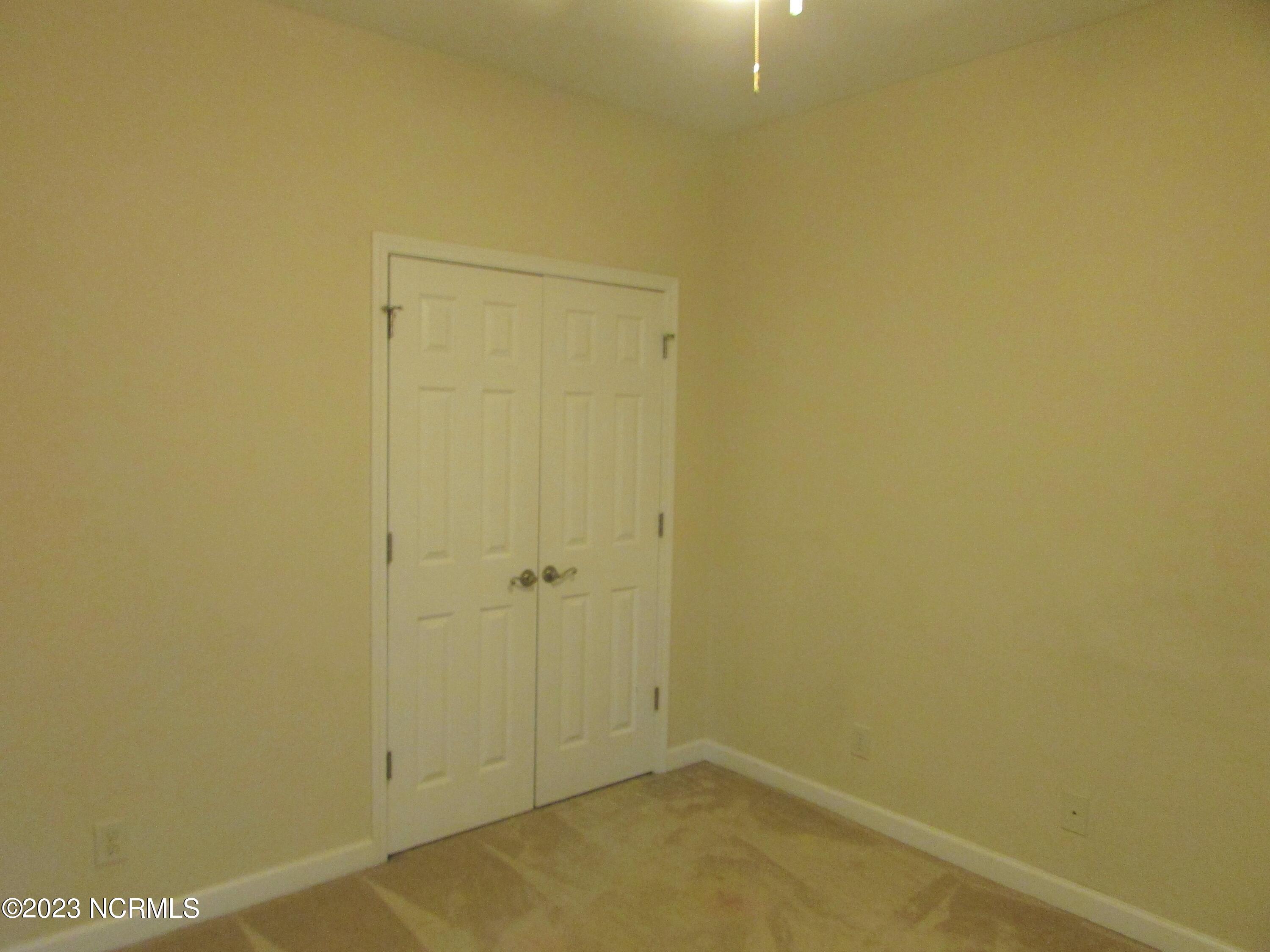 100560757 | Photo 15