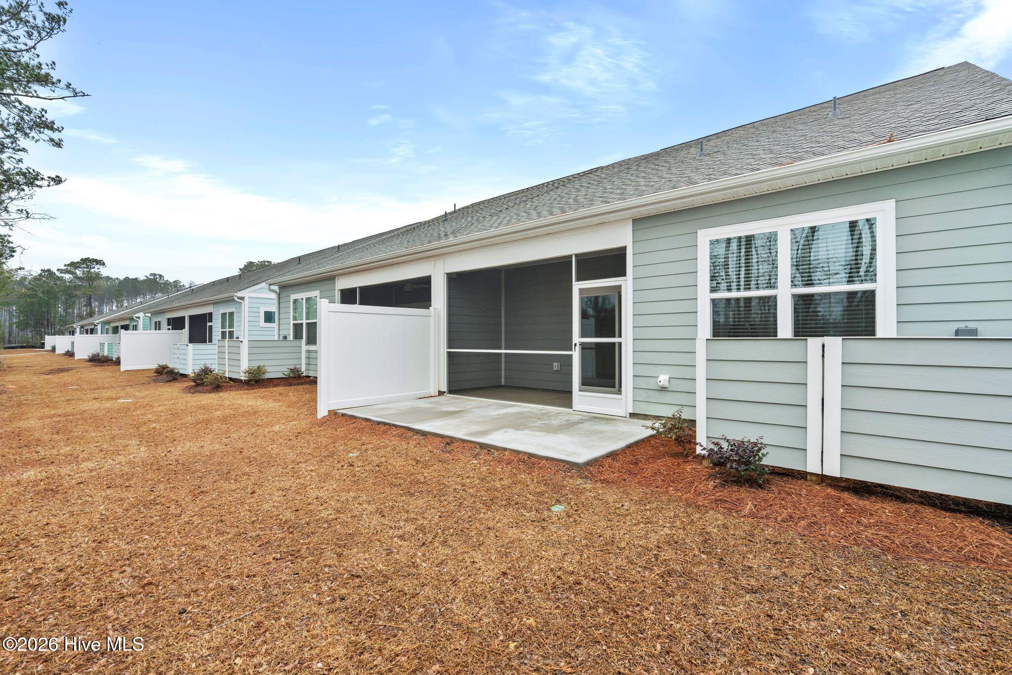 100553516 | Photo 37