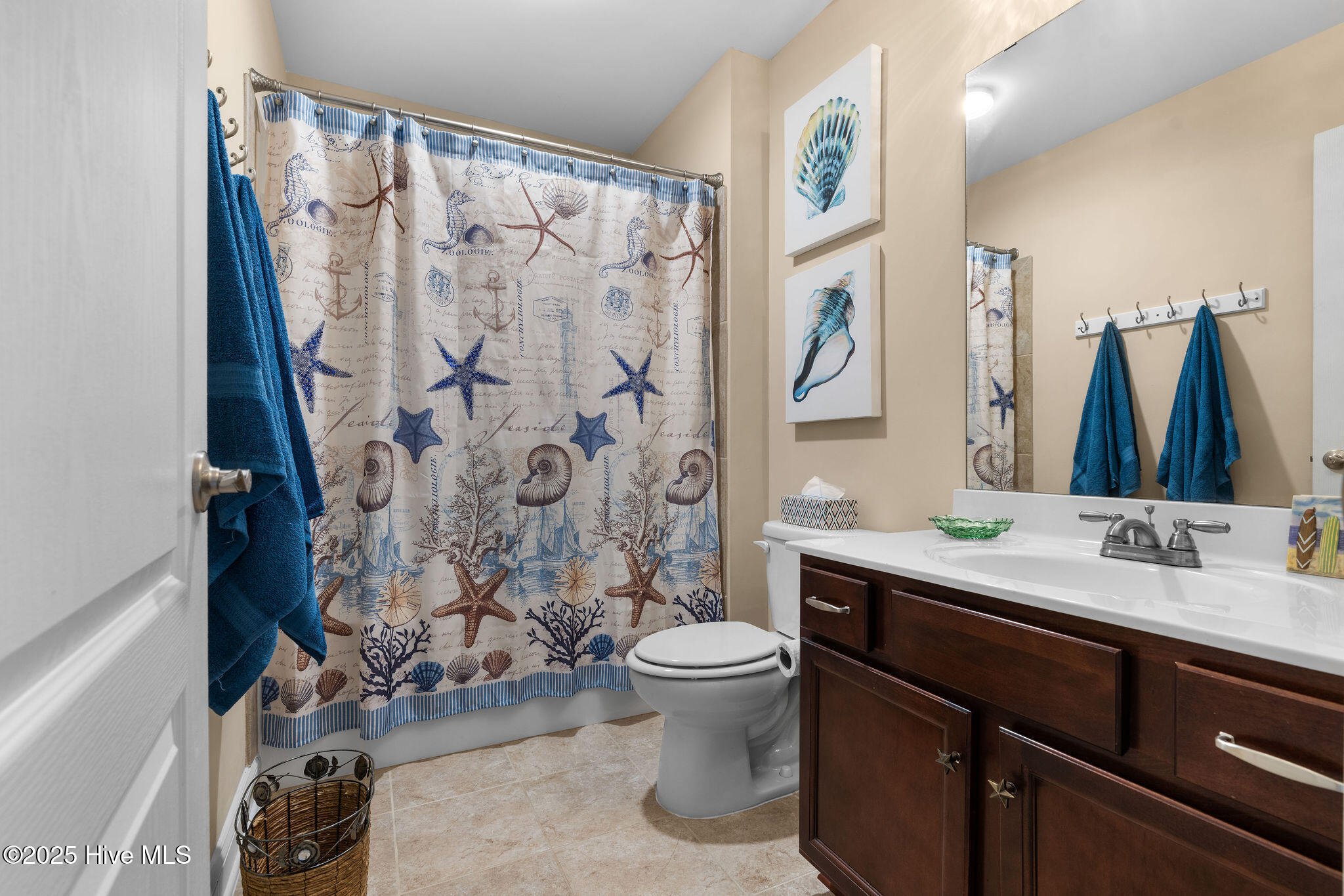 100531104 | Photo 45